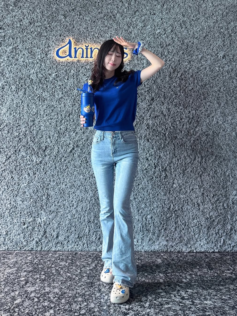 Knitted W Basic Essential Washable Round Half Knit Cobalt Blue, Knitted W Basic Essential Washable Round Half Knit Red 착용 스타일 - 1