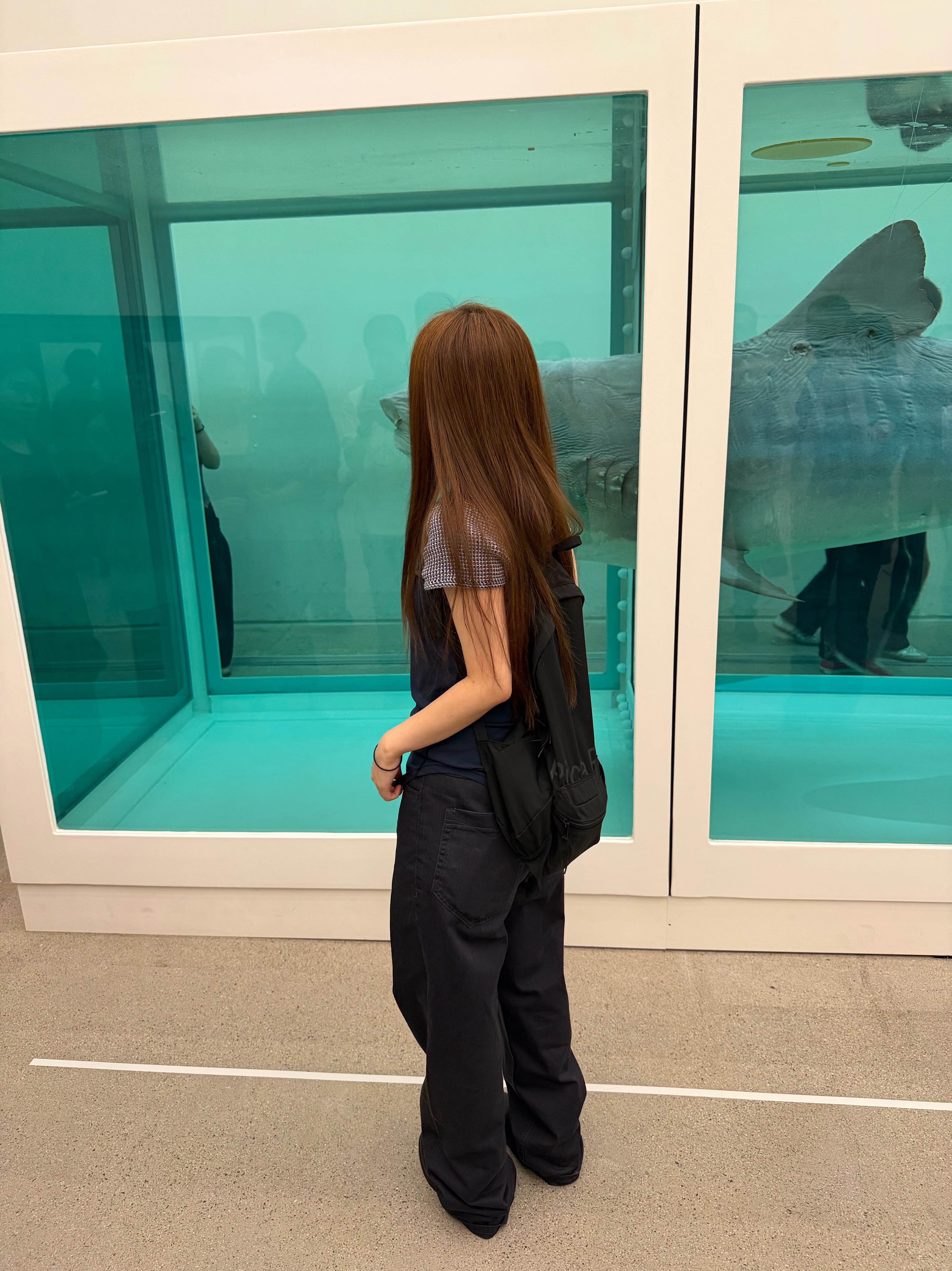 CHOWOO Low Rise Fit Cationic Regular Pants Washed Navy 착용 스타일 - 2