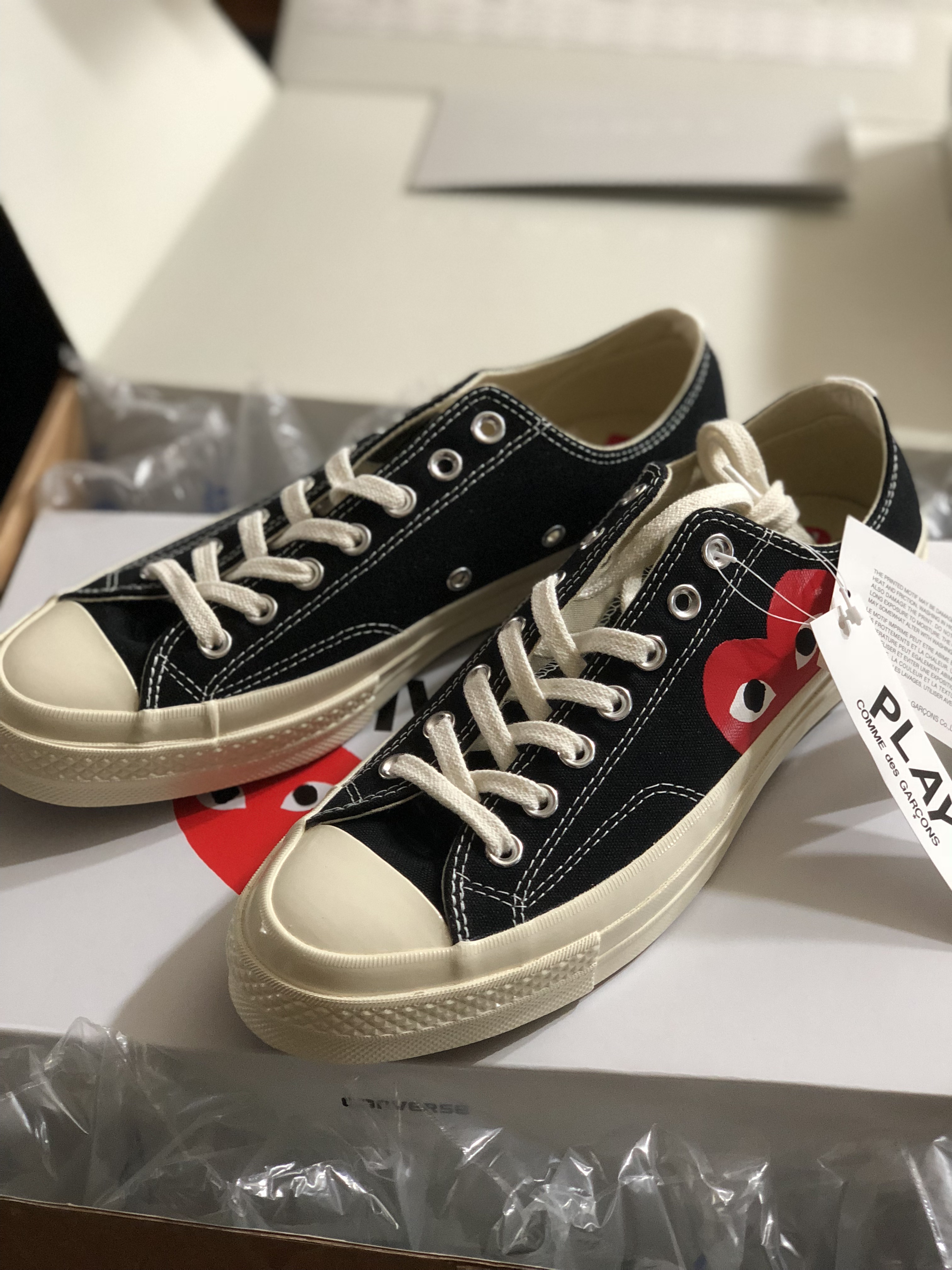 Converse x Play Comme des Garcons Chuck 70 Ox Black 착용 스타일
