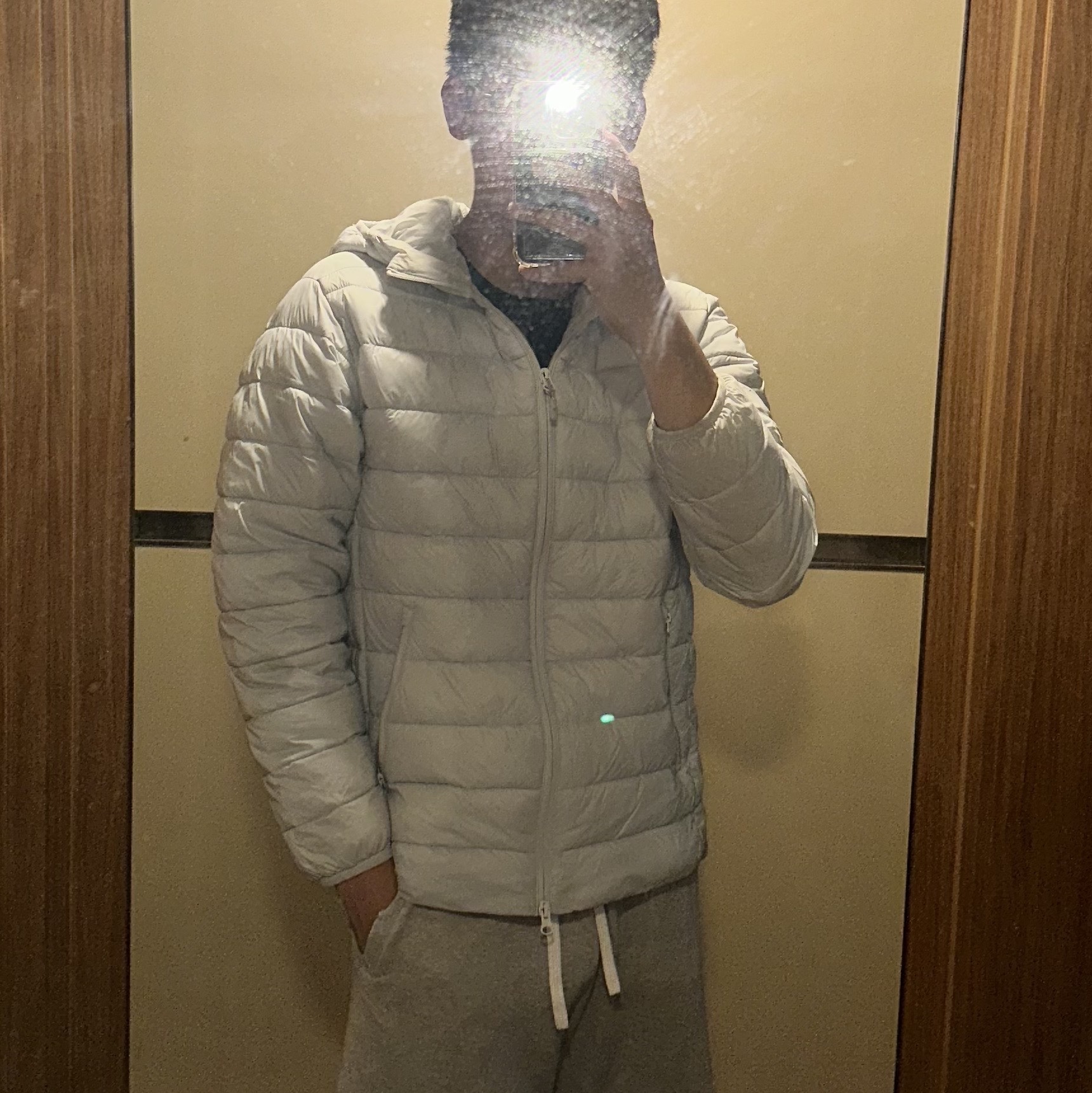 Spao Thin-Light Hooded Jacket Pale Blue, Nike Solo Swoosh French Terry Shorts Dark Grey Heather - Asia 착용 스타일