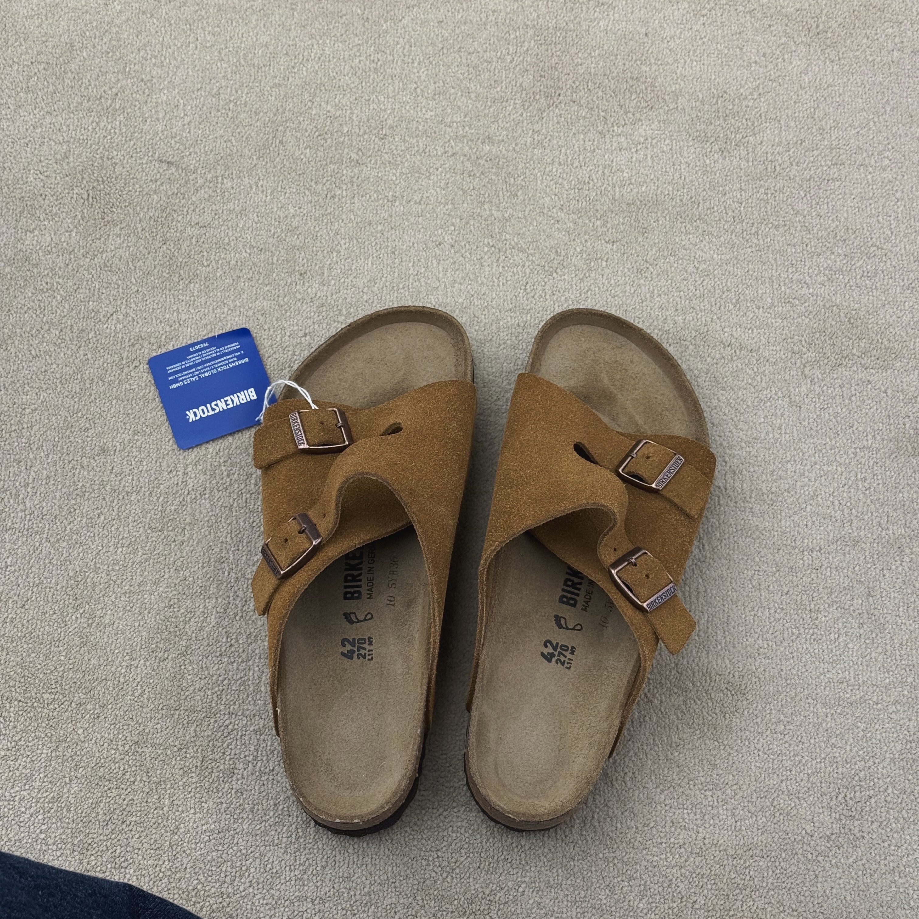 Birkenstock Zurich Suede Leather Mink - Regular 착용 스타일