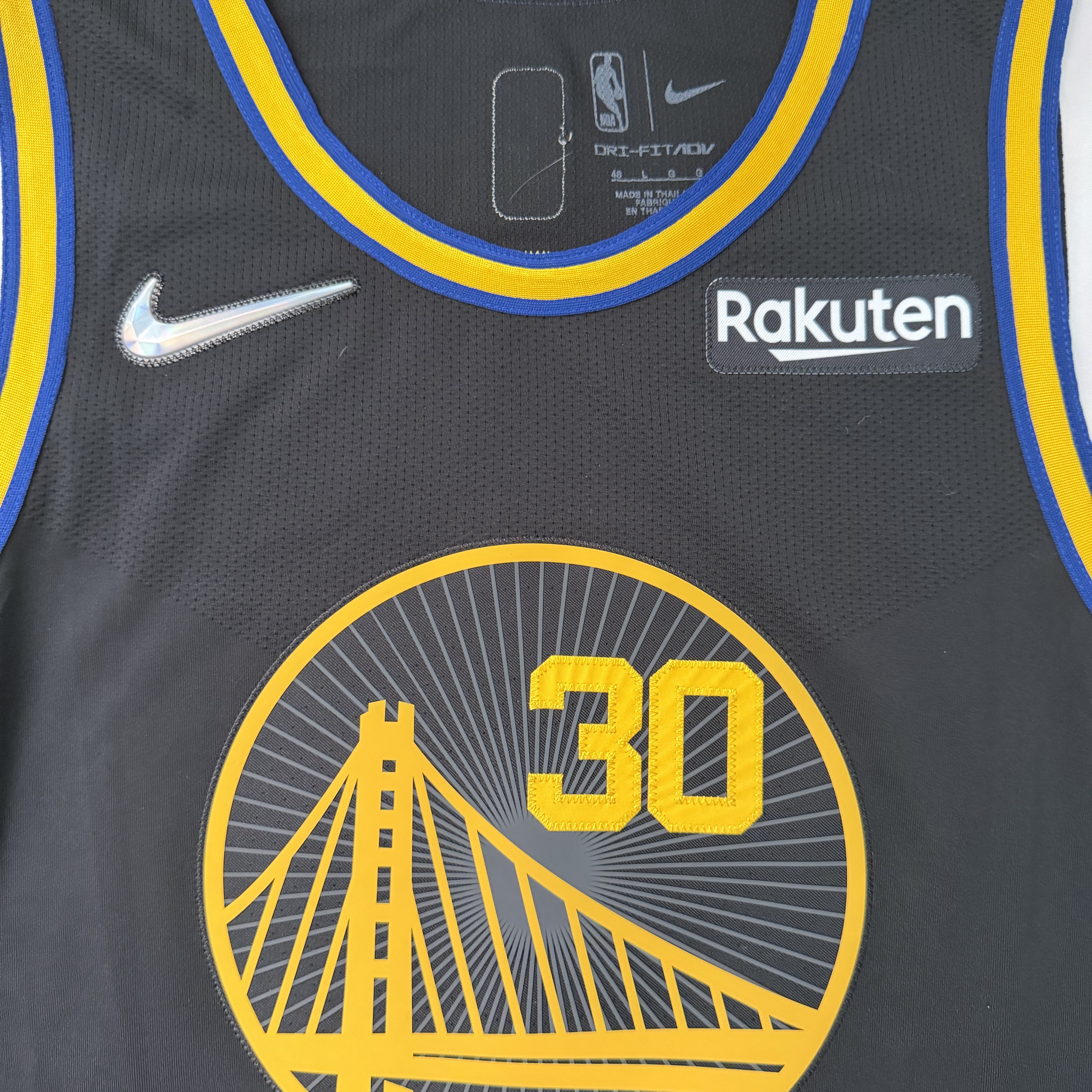 Nike Stephen Curry Golden State Warriors Association Edition 2022/23 NBA Swingman Jersey White 착용 스타일 - 2