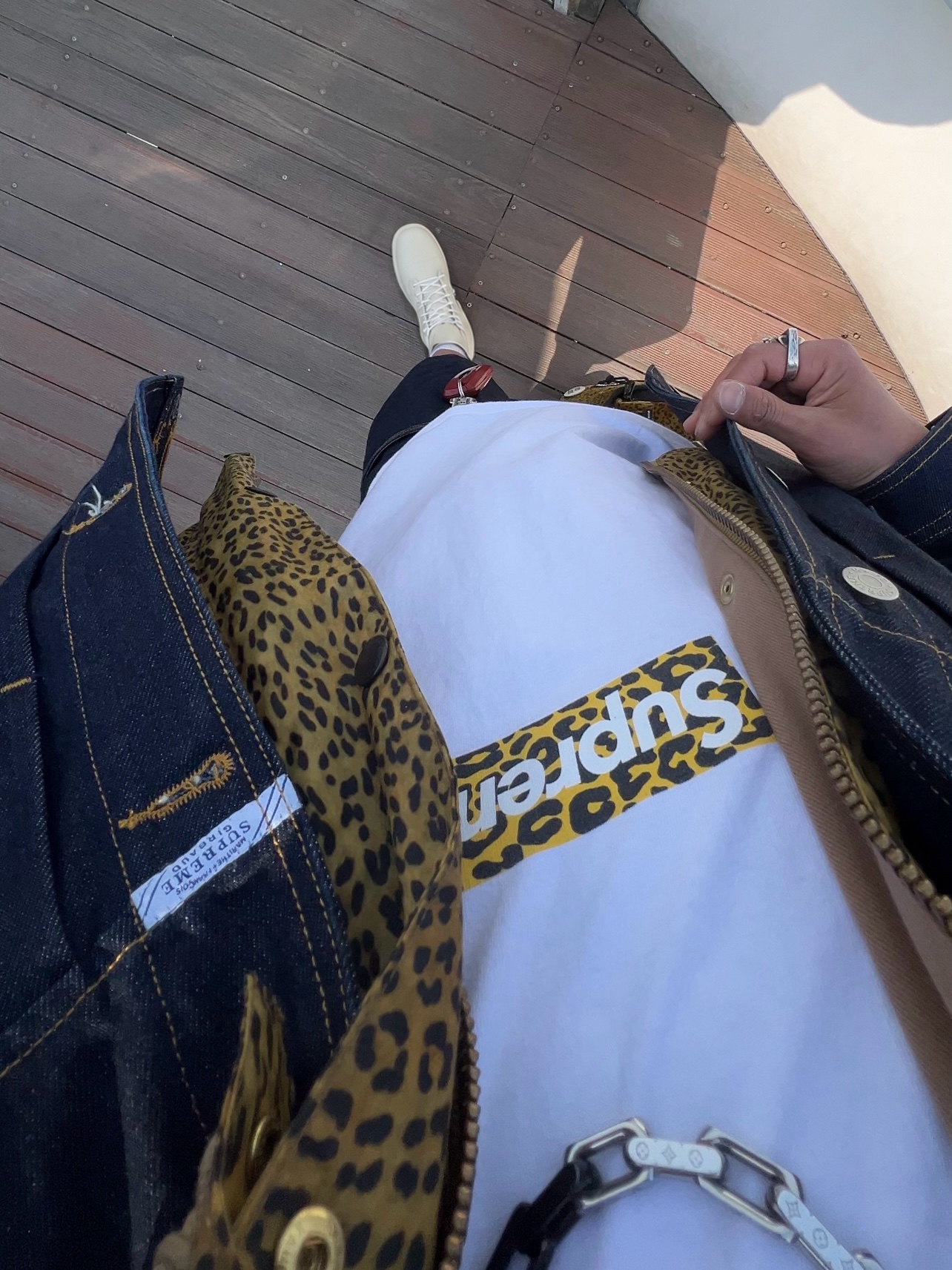 Supreme x Marithe Francois Girbaud X-Seam Denim Trucker Jacket Rigid Indigo - 25SS, Supreme x Marithe Francois Girbaud X-Seam Baggy Denim Shorts Rigid Indigo - 25SS 착용 스타일