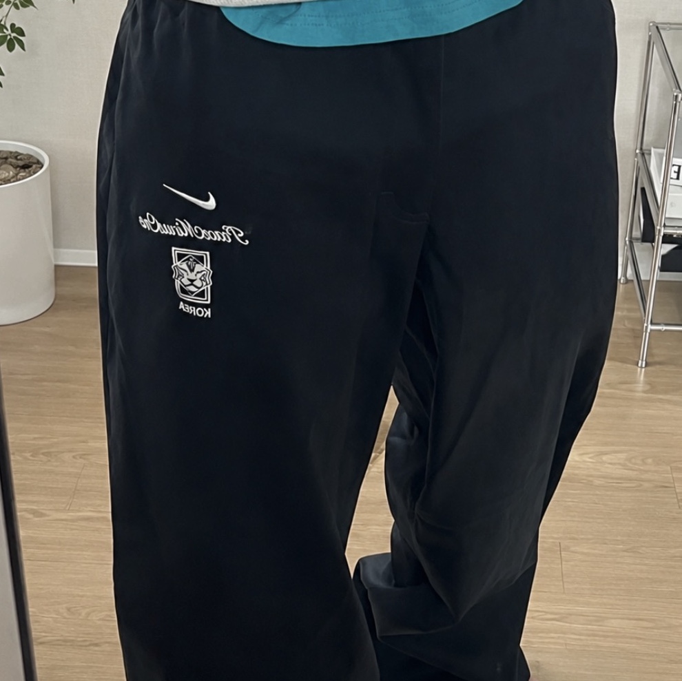 Nike x Peaceminusone Korea Chino Pants Black (IM3222-010) 착용 스타일