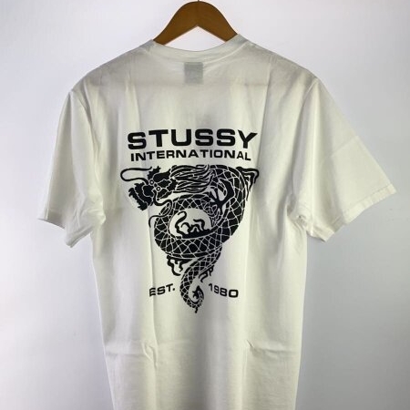 Stussy Dragon T-Shirt White, Stussy Dragon T-Shirt Black 착용 스타일 - 1