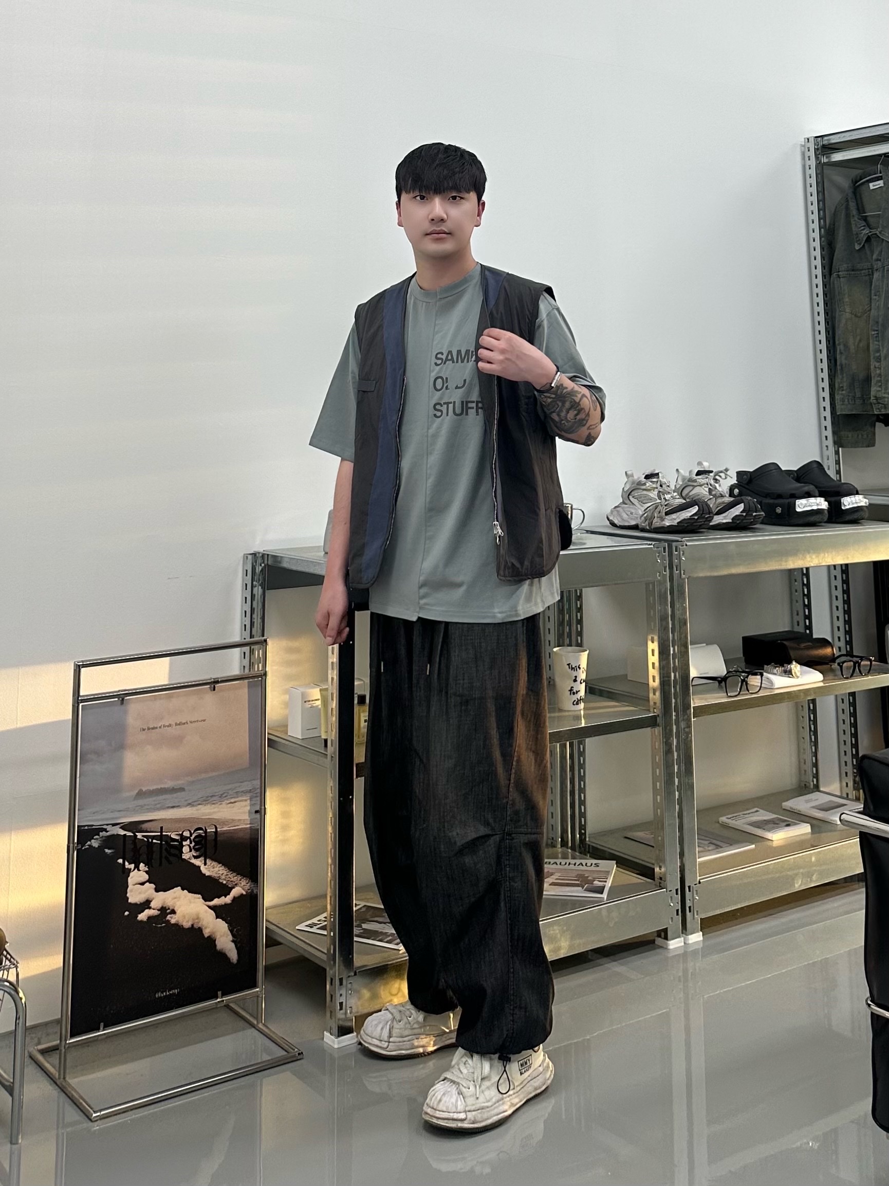 Maison Mihara Yasuhiro Blakey OG Sole Canvas Low-top Sneakers White 착용 스타일