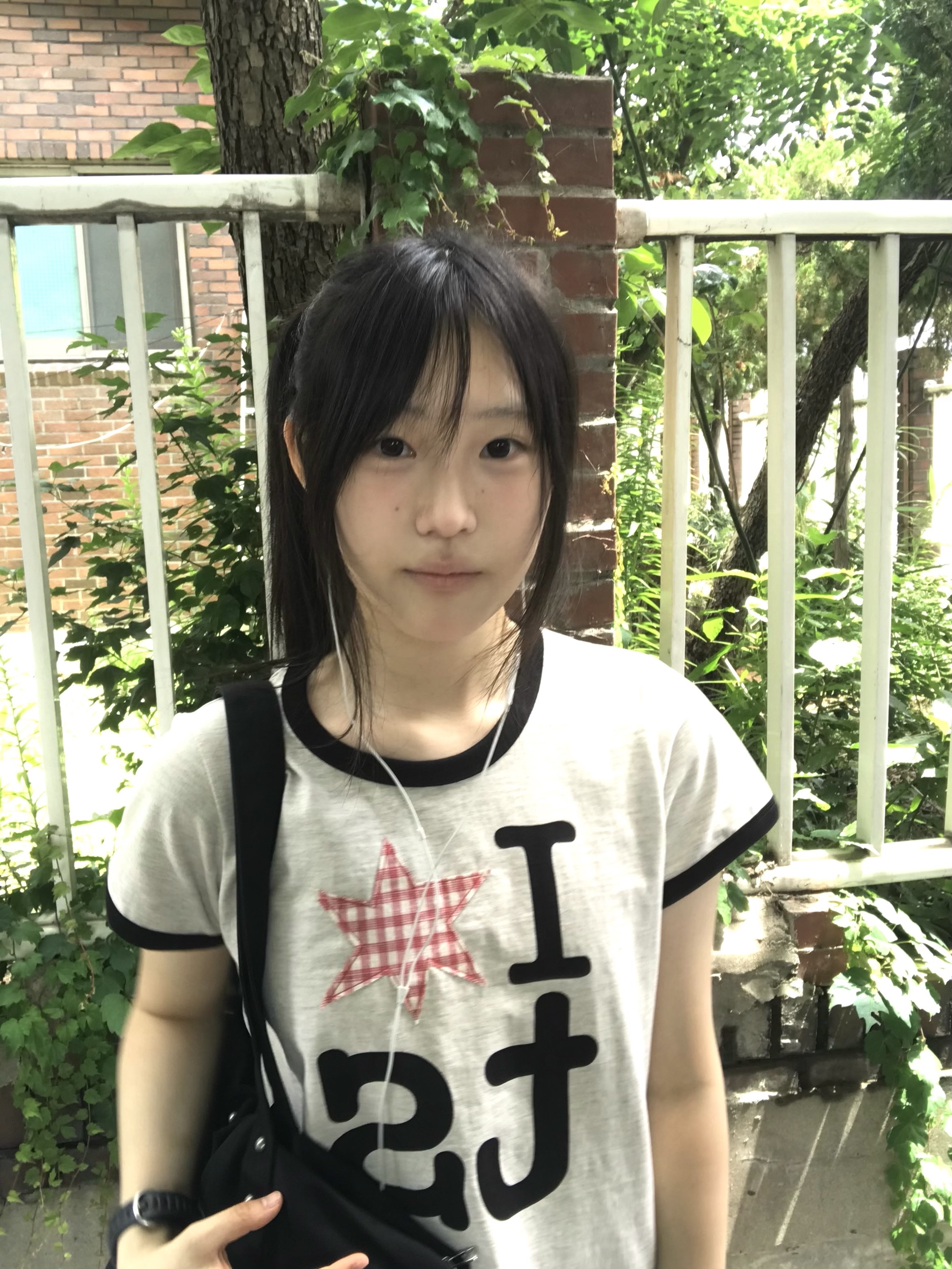(W) Tansanmagnesium Ringer T-Shirt Ivory 착용 스타일 - 2