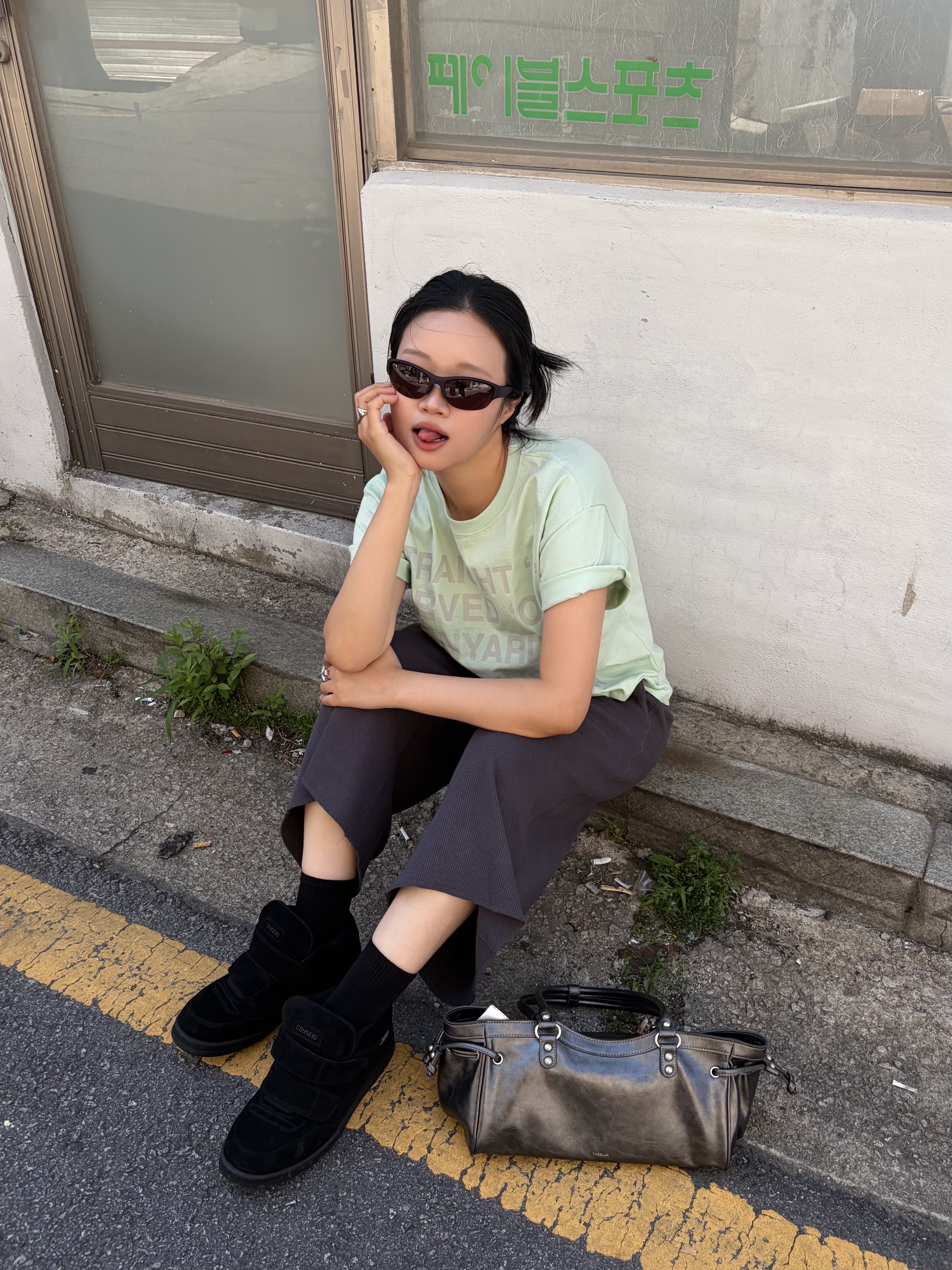 COYSEIO 038 Waffle Capri Pants Melange Grey 착용 스타일