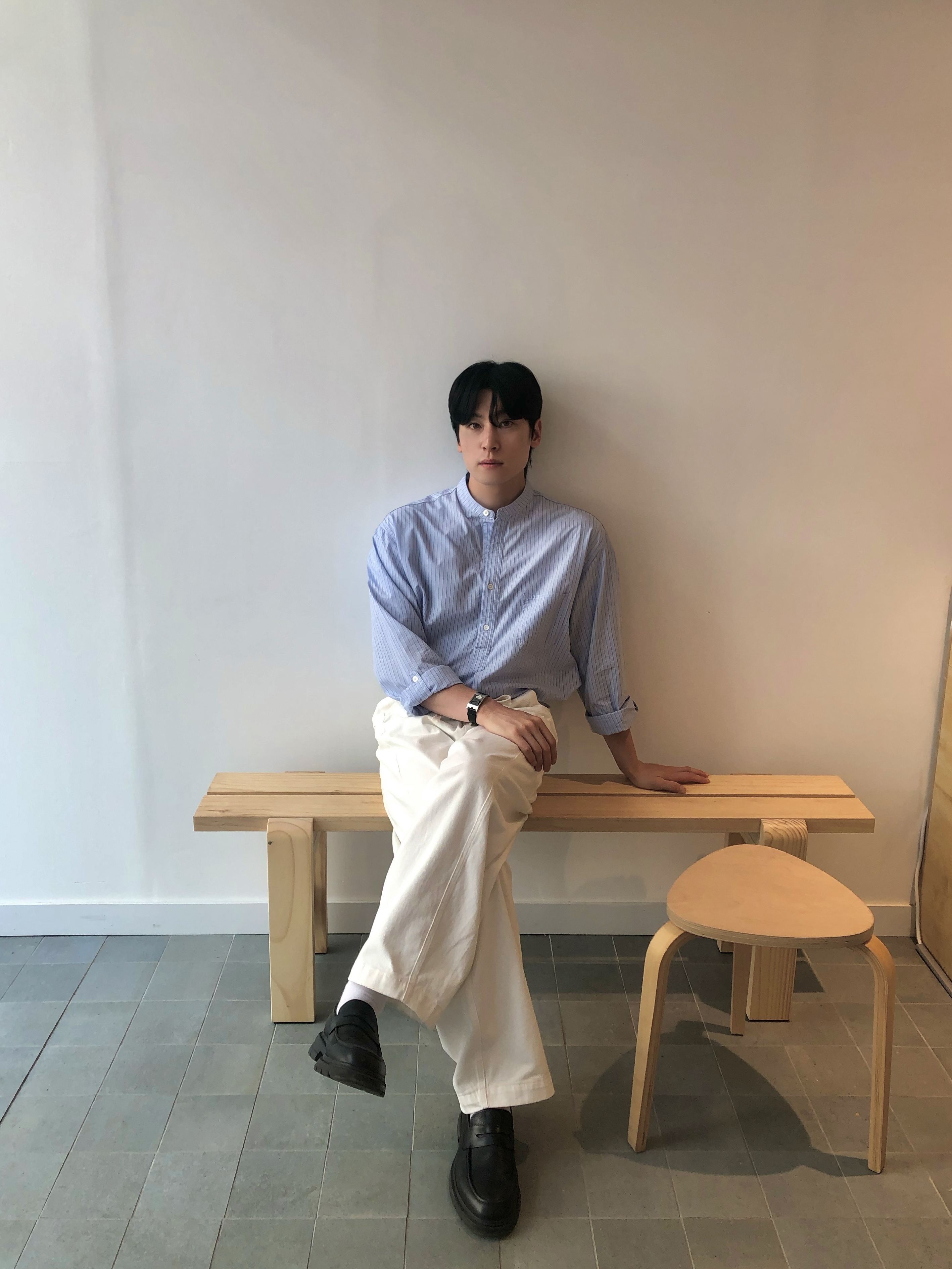 Knitted Curved Wide Denim Pants Cream 착용 스타일 - 2