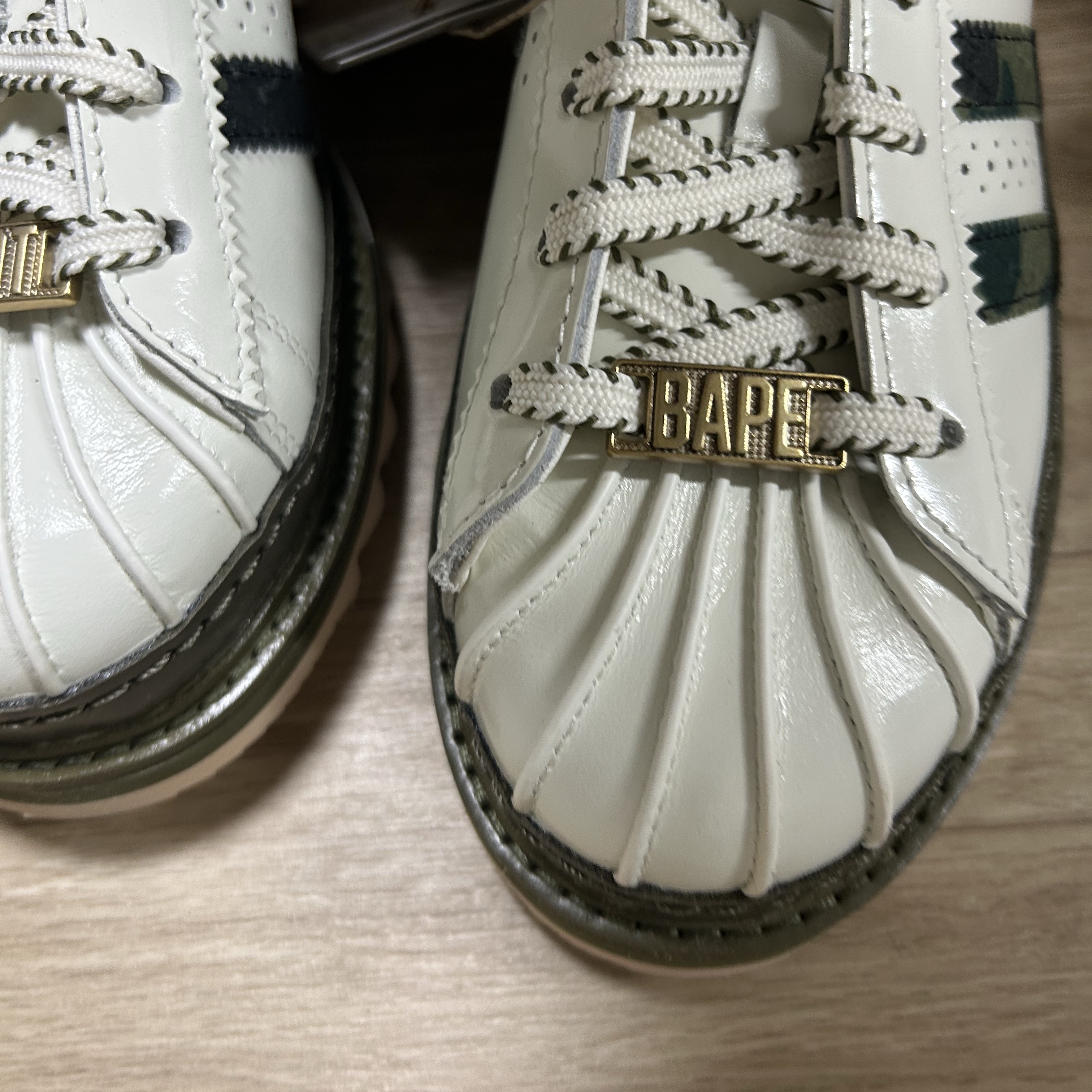 Adidas x BAPE x Edison Chen Clot Superstar Off White Branch 착용 스타일