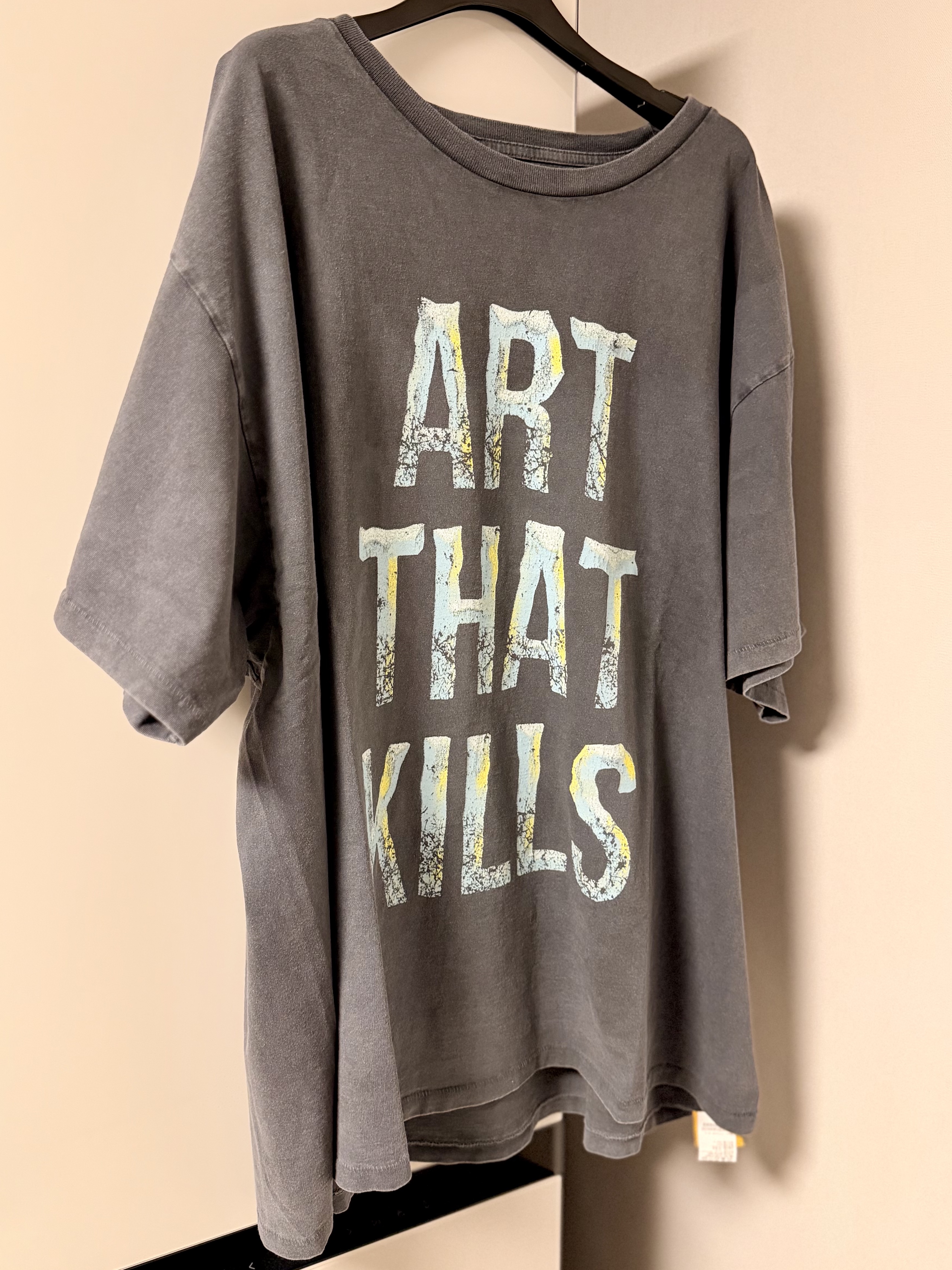 Gallery Dept. Broken Art That Kills T-Shirt Vintage Black 착용 스타일 - 2