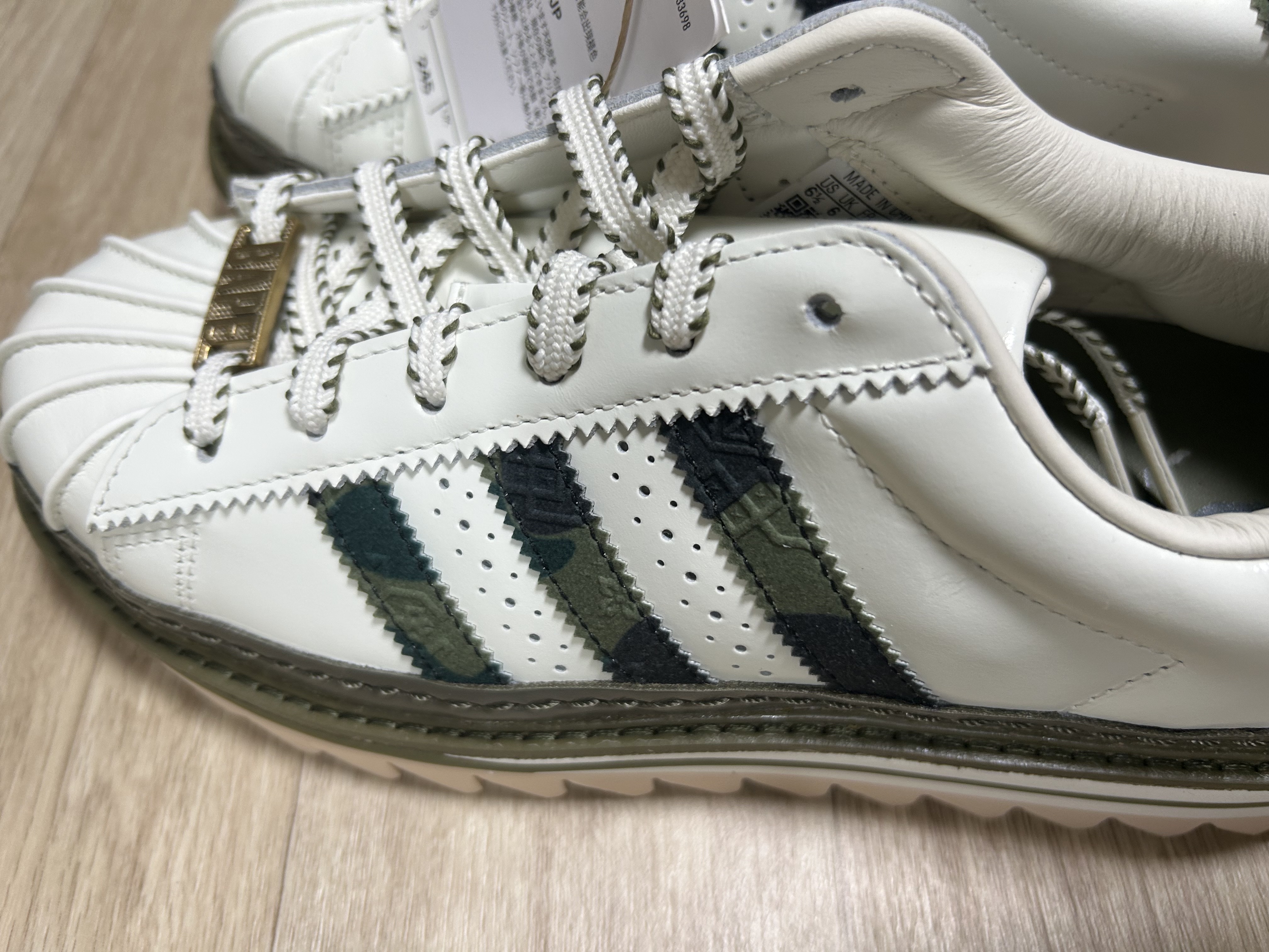 Adidas x BAPE x Edison Chen Clot Superstar Off White Branch 착용 스타일