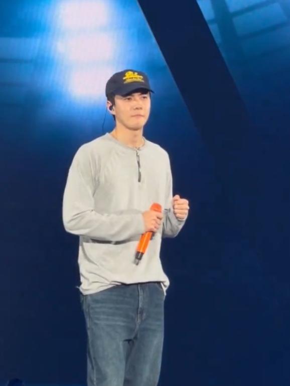 Undermycar Faded Core Zip Long Sleeve Melange Gray, Undermycar Faded Core Zip Long Sleeve Black 착용 스타일 - 2