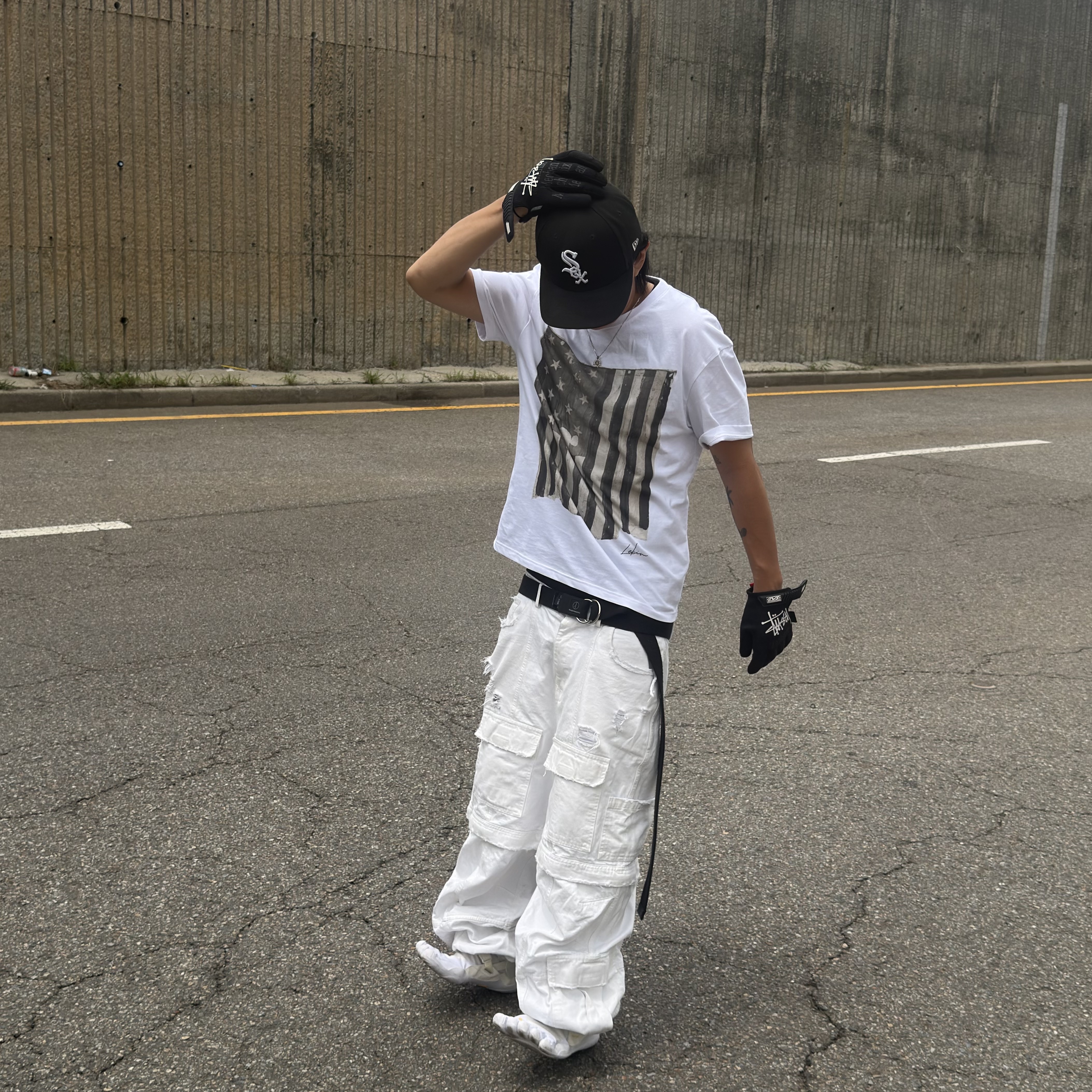 Peaceminusone O-Ring Belt #2 Black, Stussy Mechanix Gloves Black 착용 스타일