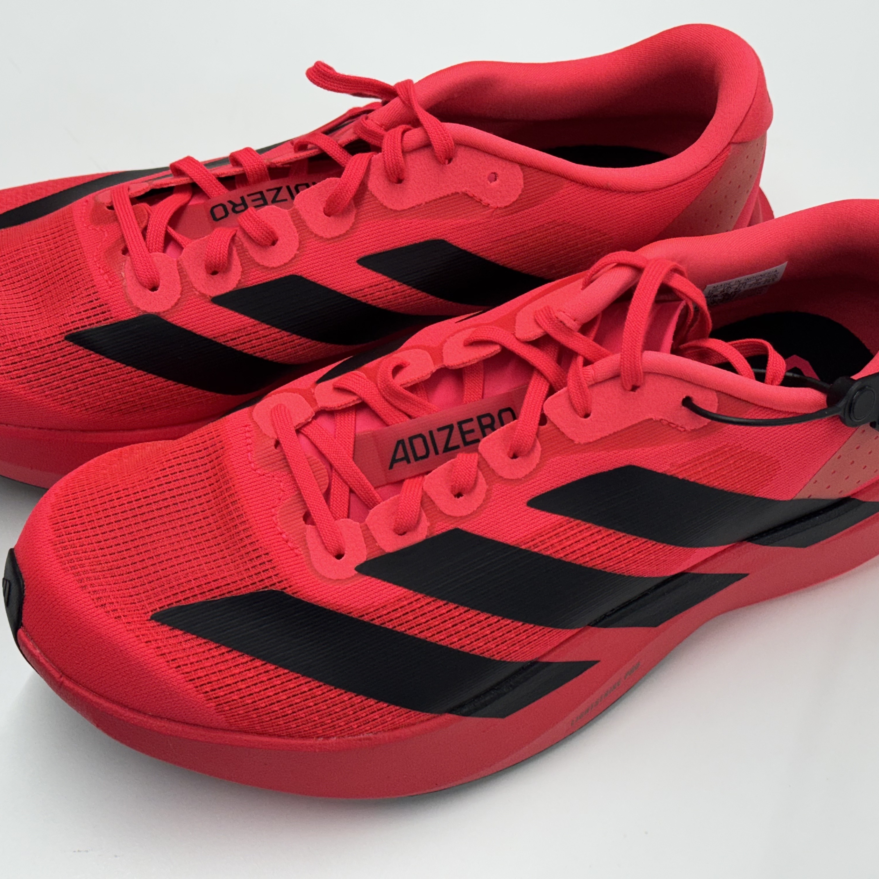 Adidas Adizero Evo SL Lucid Red Core Black 착용 스타일 - 1