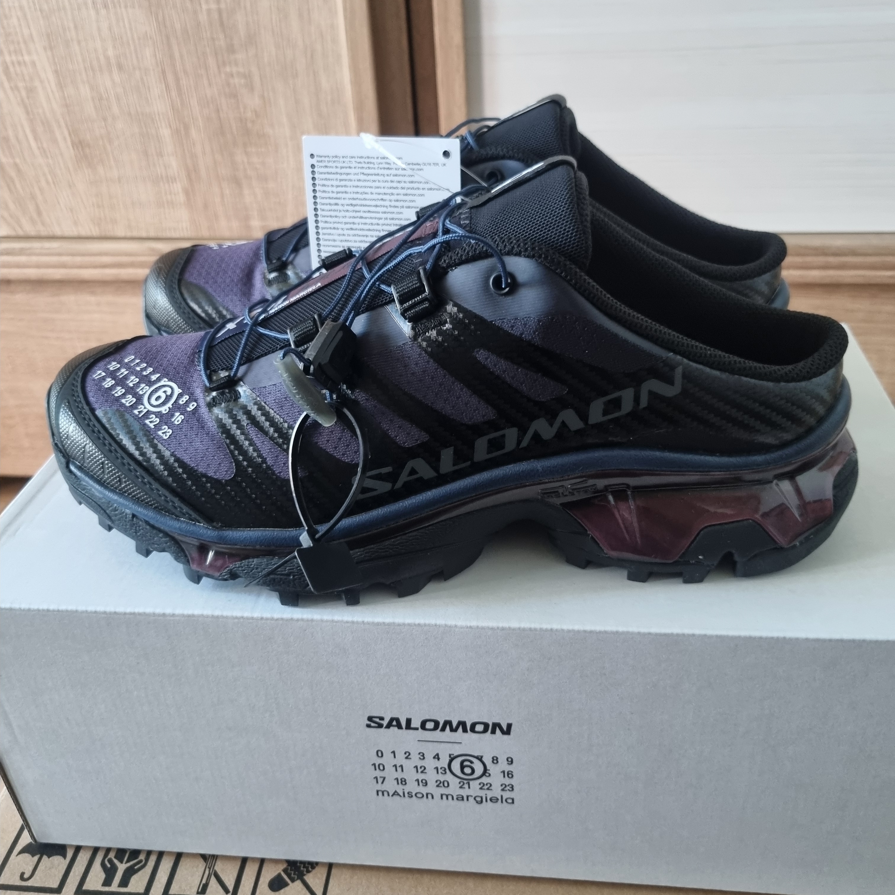 Salomon x MM6 Maison Margiela XT-4 Mule Black Nine Iron 착용 스타일 - 4