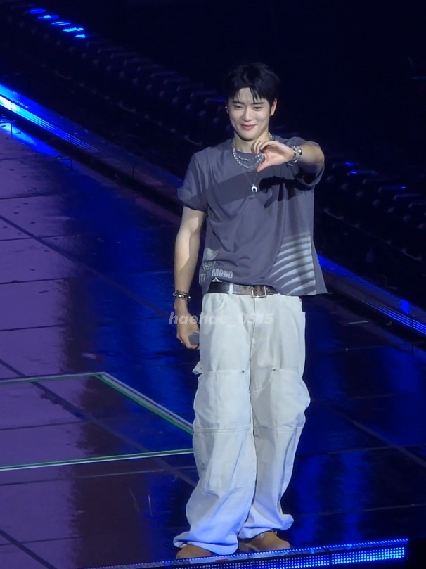 Nonnod Double knee cover pants Vintage black, Nonnod Double Knee Cover Pants Vintage Beige 착용 스타일 - 3