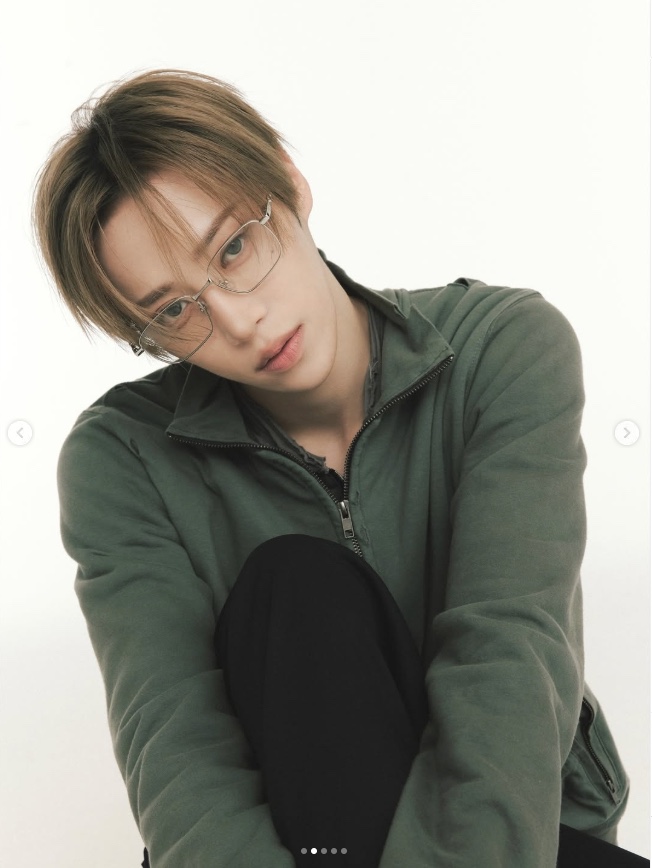 Undermycar Grunge Dual Core Zip-Up Smoke Khaki 착용 스타일 - 2