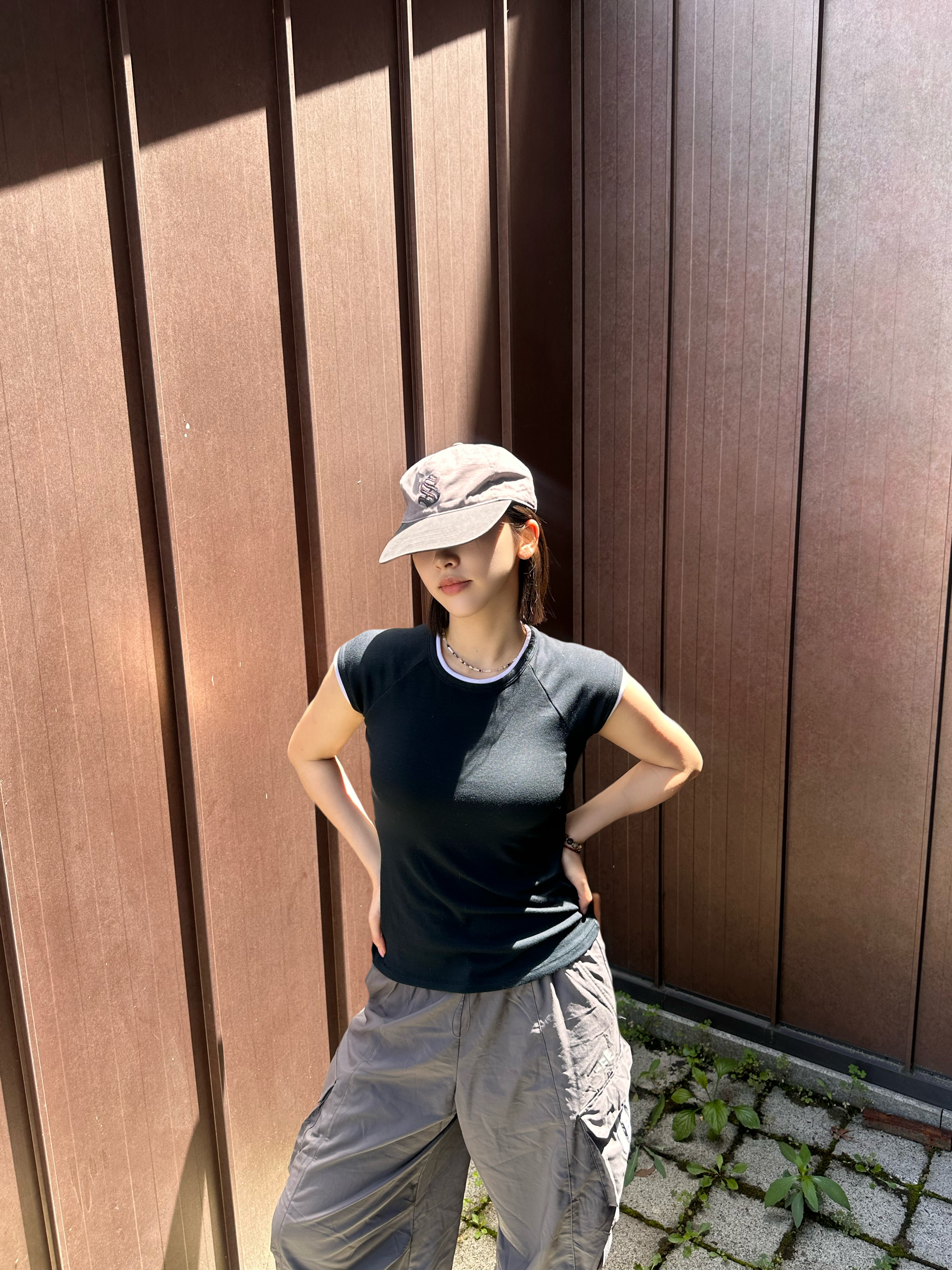 [예약 배송] Sunday Ceremony Old English Vintage Logo Cap - Lavender, Sunday Ceremony Vintage Washed 5 Panel Cotton Cap - Red 착용 스타일 - 6