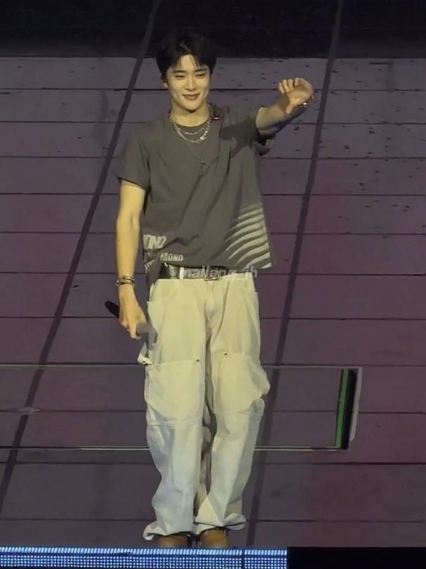 Nonnod Double knee cover pants Vintage black, Nonnod Double Knee Cover Pants Vintage Beige 착용 스타일 - 1