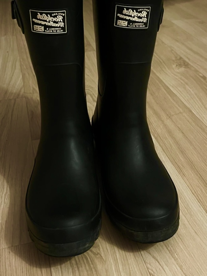 (W) Rockfishweatherwear Original Short Rain Boots Black 착용 스타일