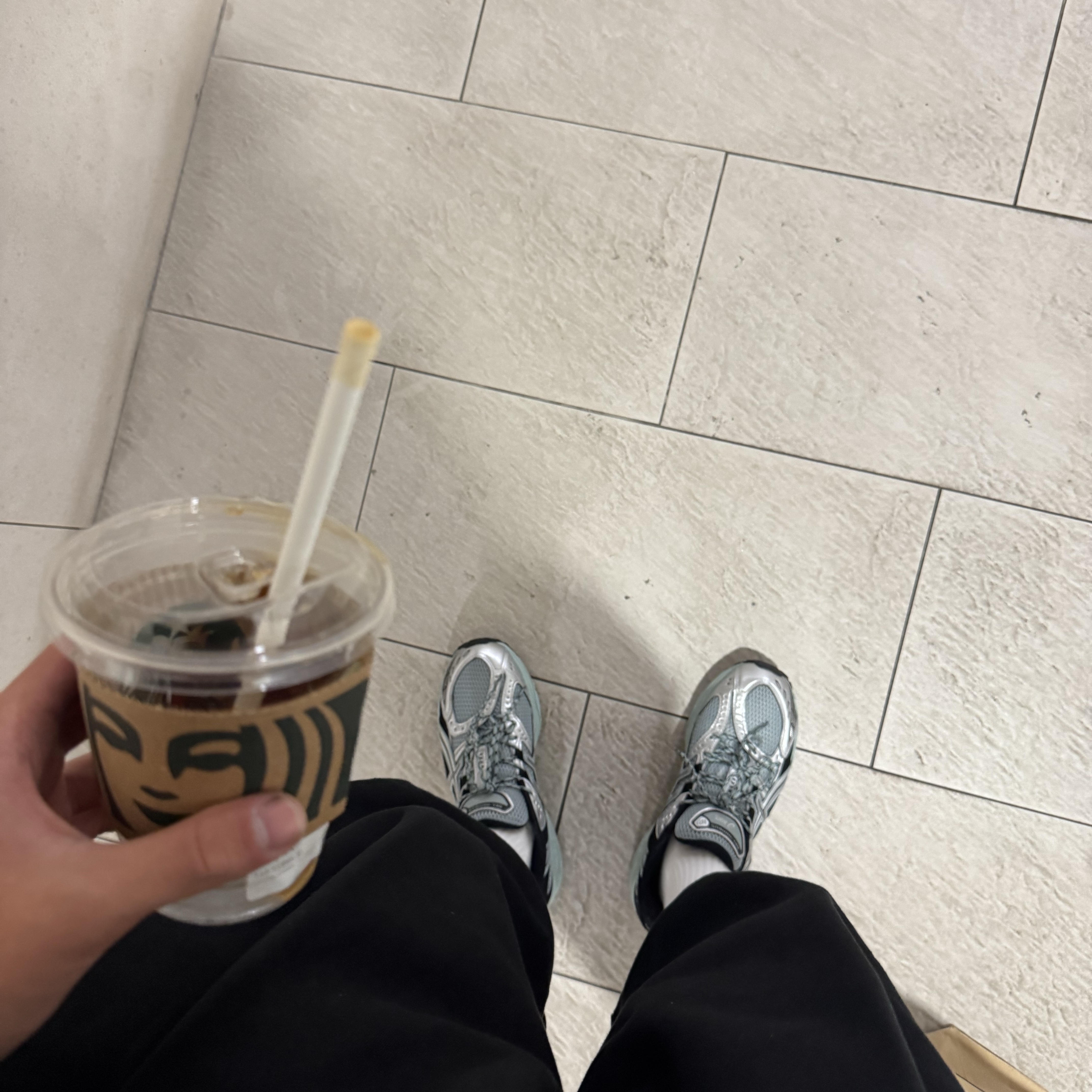 Asics Gel-Nimbus 10.1 Ocean Haze Pure Silver 착용 스타일 - 2