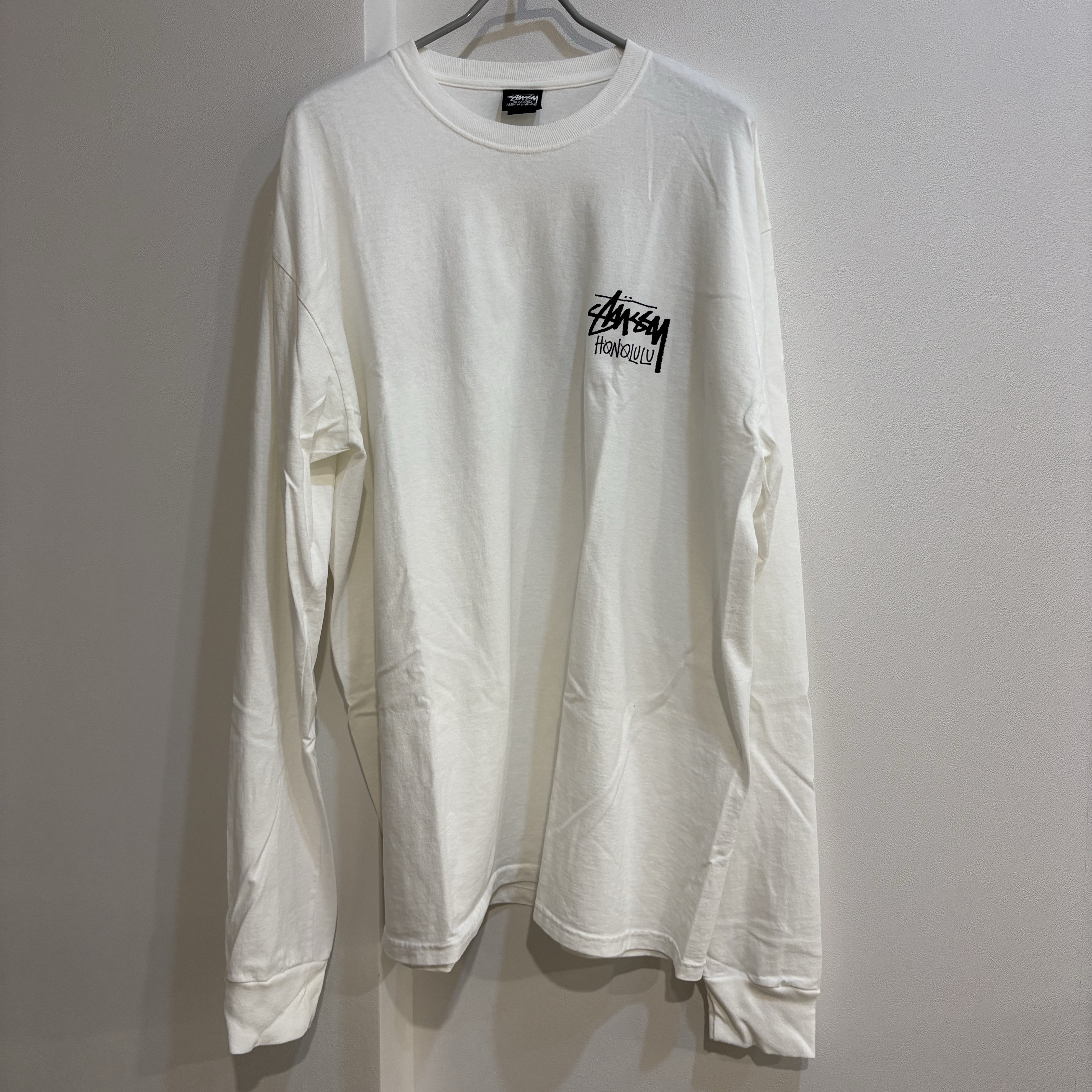 Stussy Stock Honolulu LS T-Shirt White 착용 스타일