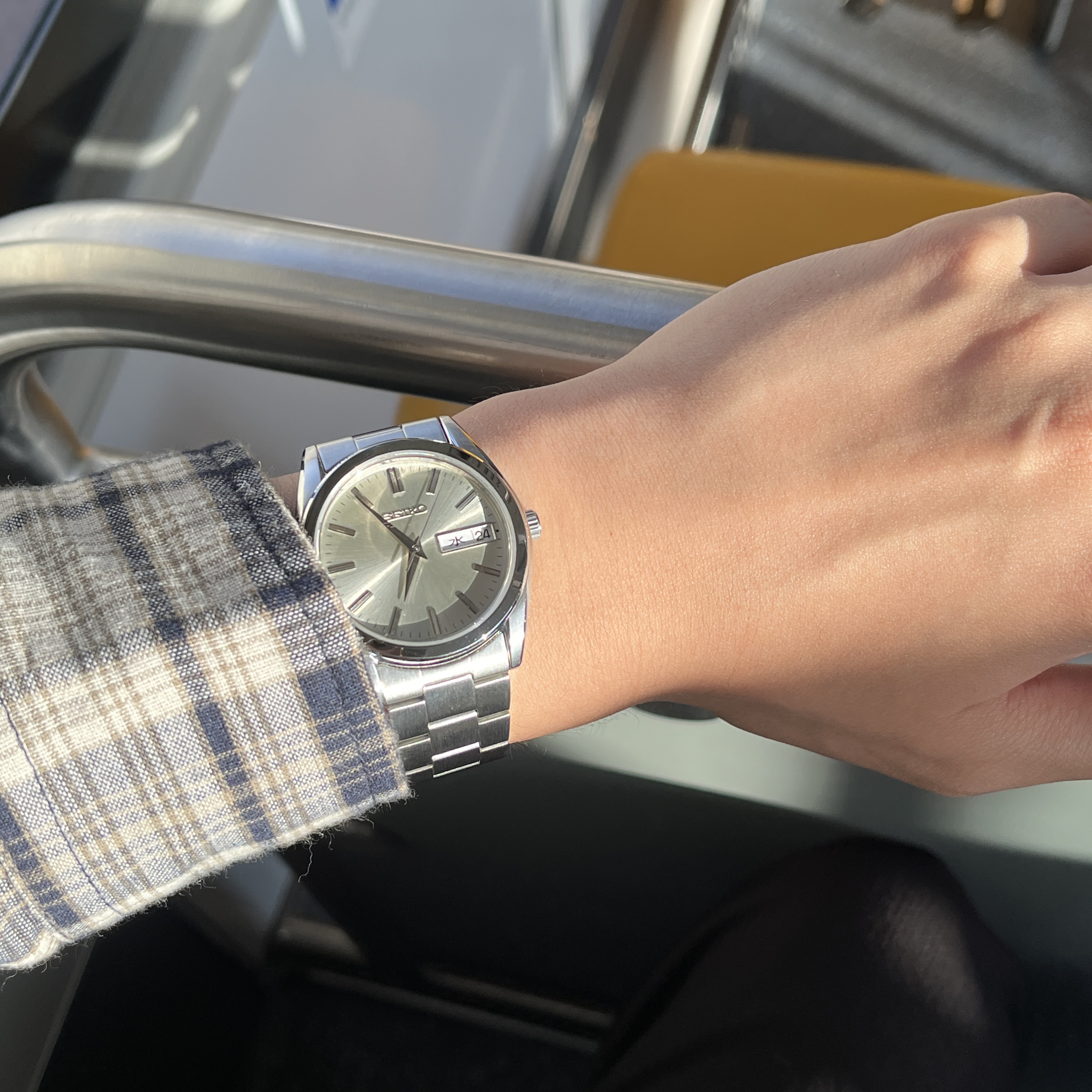 Seiko SBTH007 Silver 착용 스타일 - 2