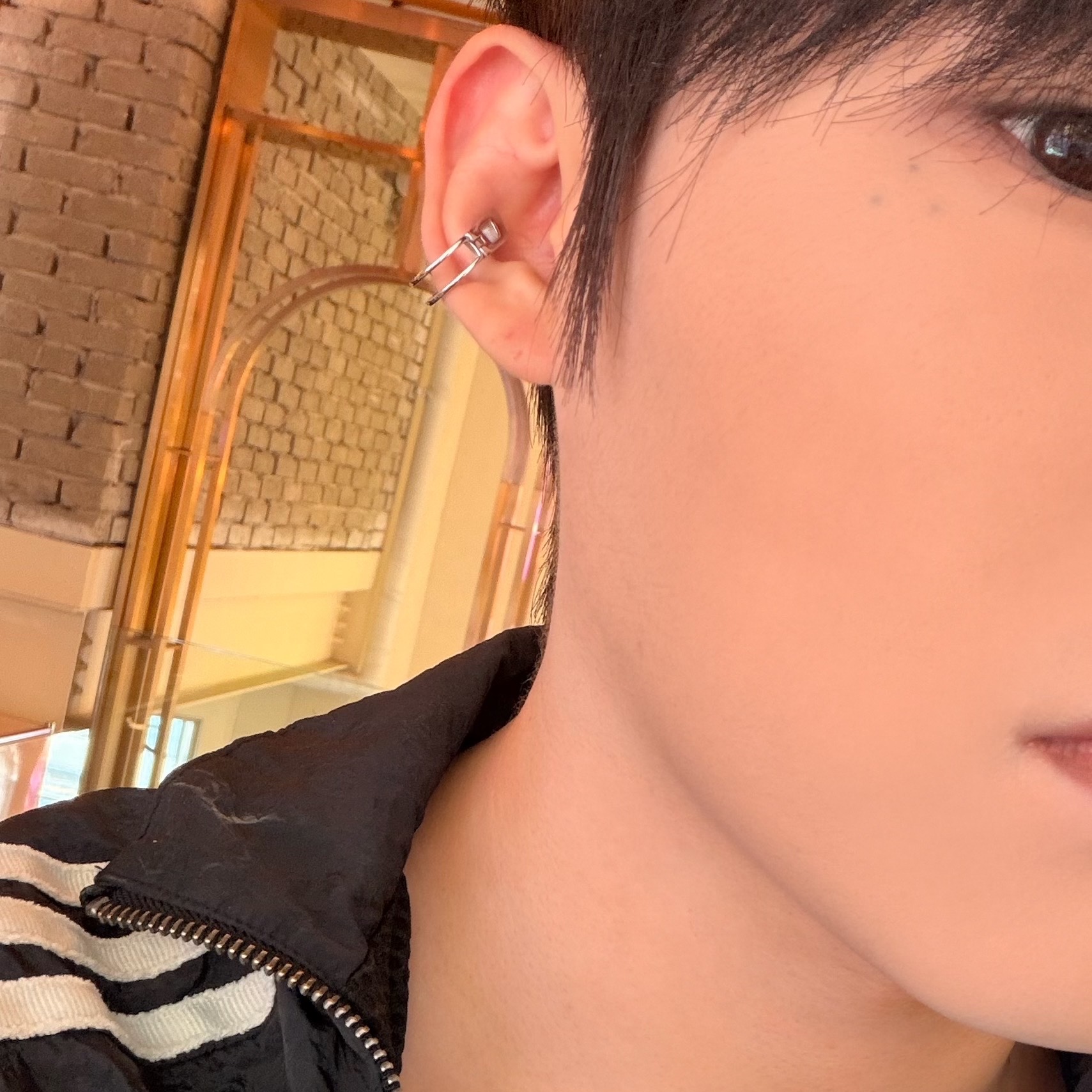 Diesel Dx167300DJW Stainless Steel Hoop Earring Silver, Adidas x Thug Club Woven Track Top Black Silver Metallic - US Sizing 착용 스타일 - 1
