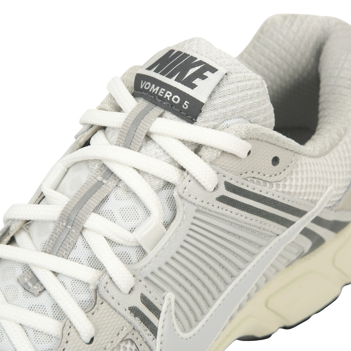 나이키 줌 보메로 5 플래티넘 틴트 포톤 더스트(Nike Zoom Vomero 5 Platinum Tint Photon Dust) - 7