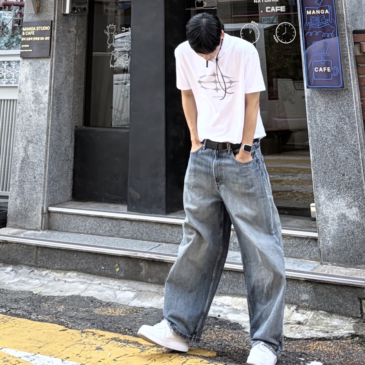 Our Legacy Ladon Leather Keychain Black, Nike Air Force 1 '07 Low White 착용 스타일 - 2