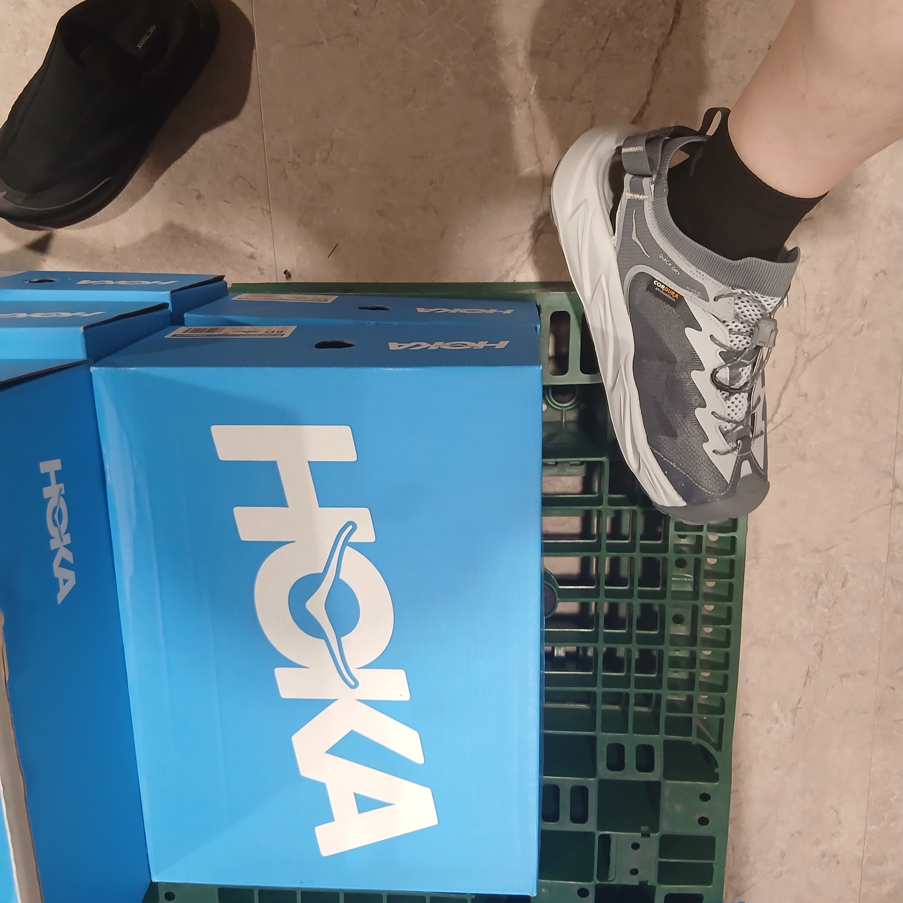 Hoka Hopara 2 Satellite Grey Stellar Grey, Hoka Hopara 2 Satellite Grey Stellar Grey - 25FW 착용 스타일 - 4