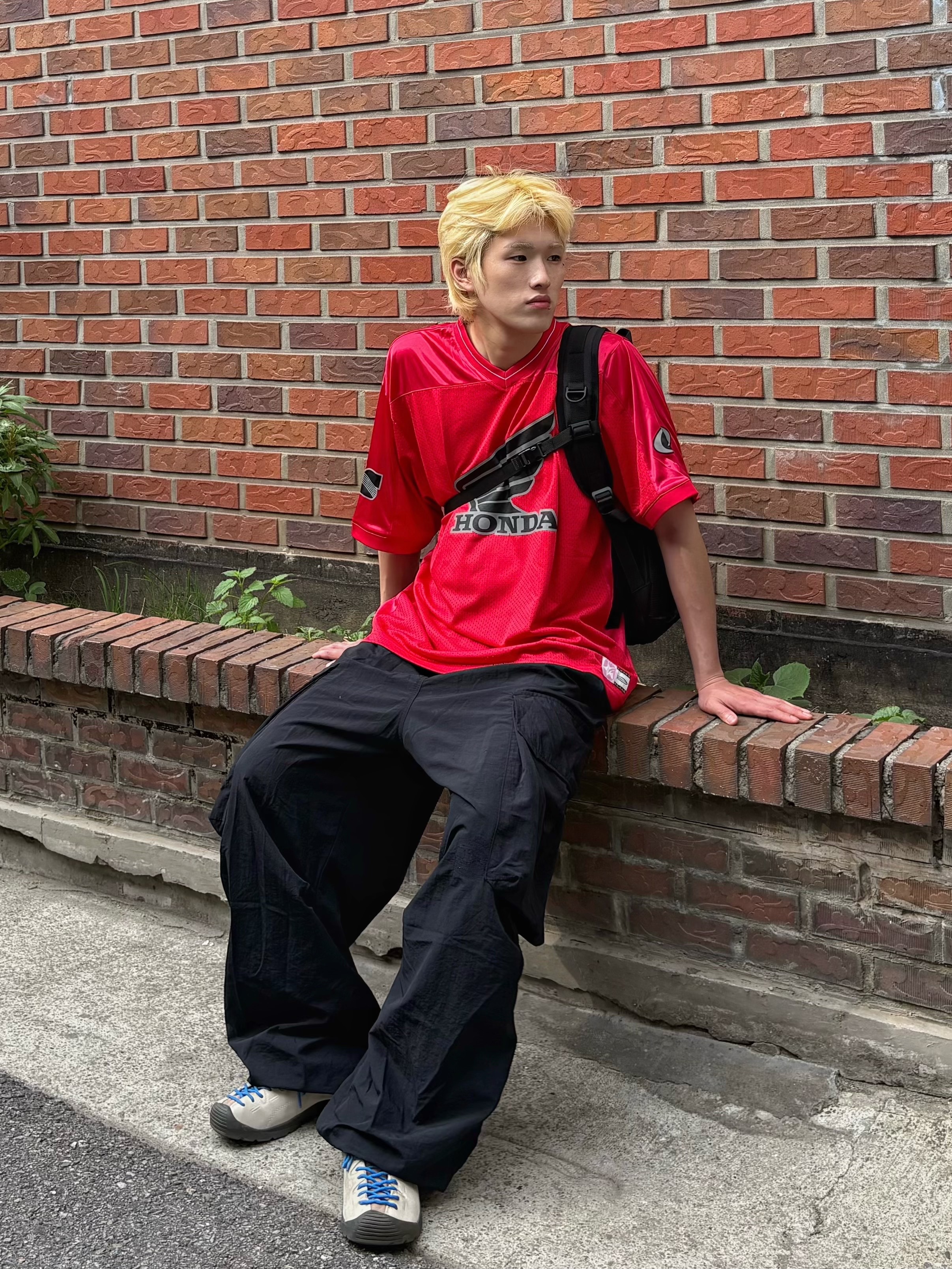 Honda Original Wing Logo Mesh T-Shirt Red, (W) Keen Jasper Suede Sneakers Birch Fawn 착용 스타일 - 2