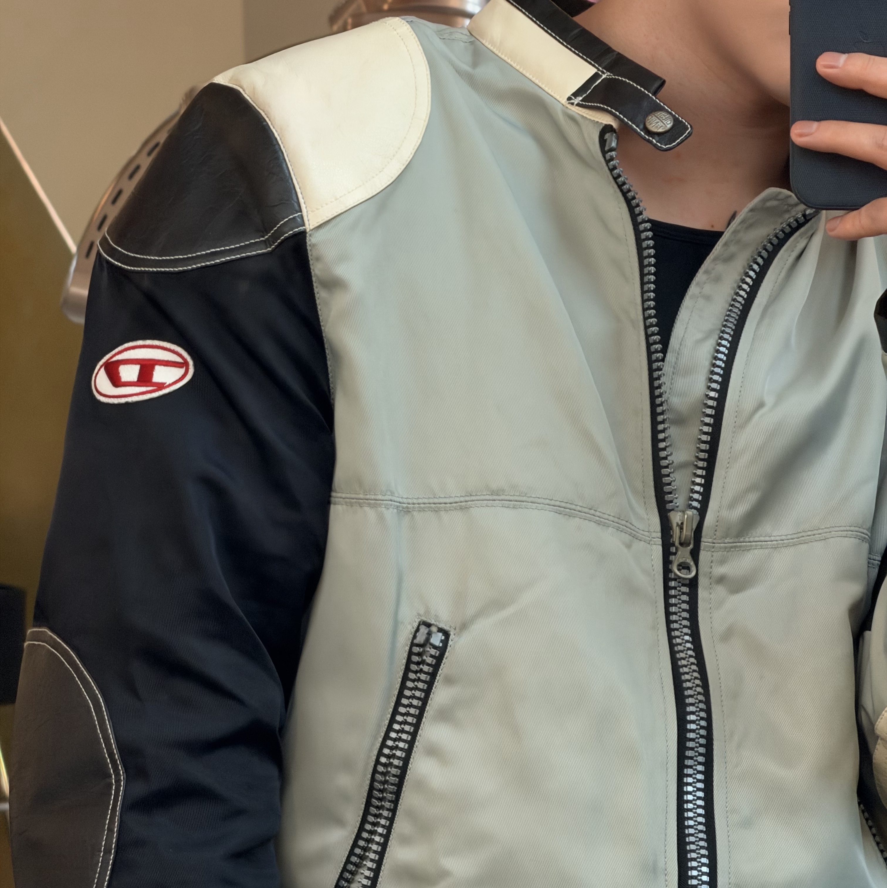 Diesel J-Kreator Biker Jacket in Colour-Block Nylon Black Grey, Adidas x Thug Club Woven Trackpants Black Silver Metallic - US Sizing 착용 스타일 - 1