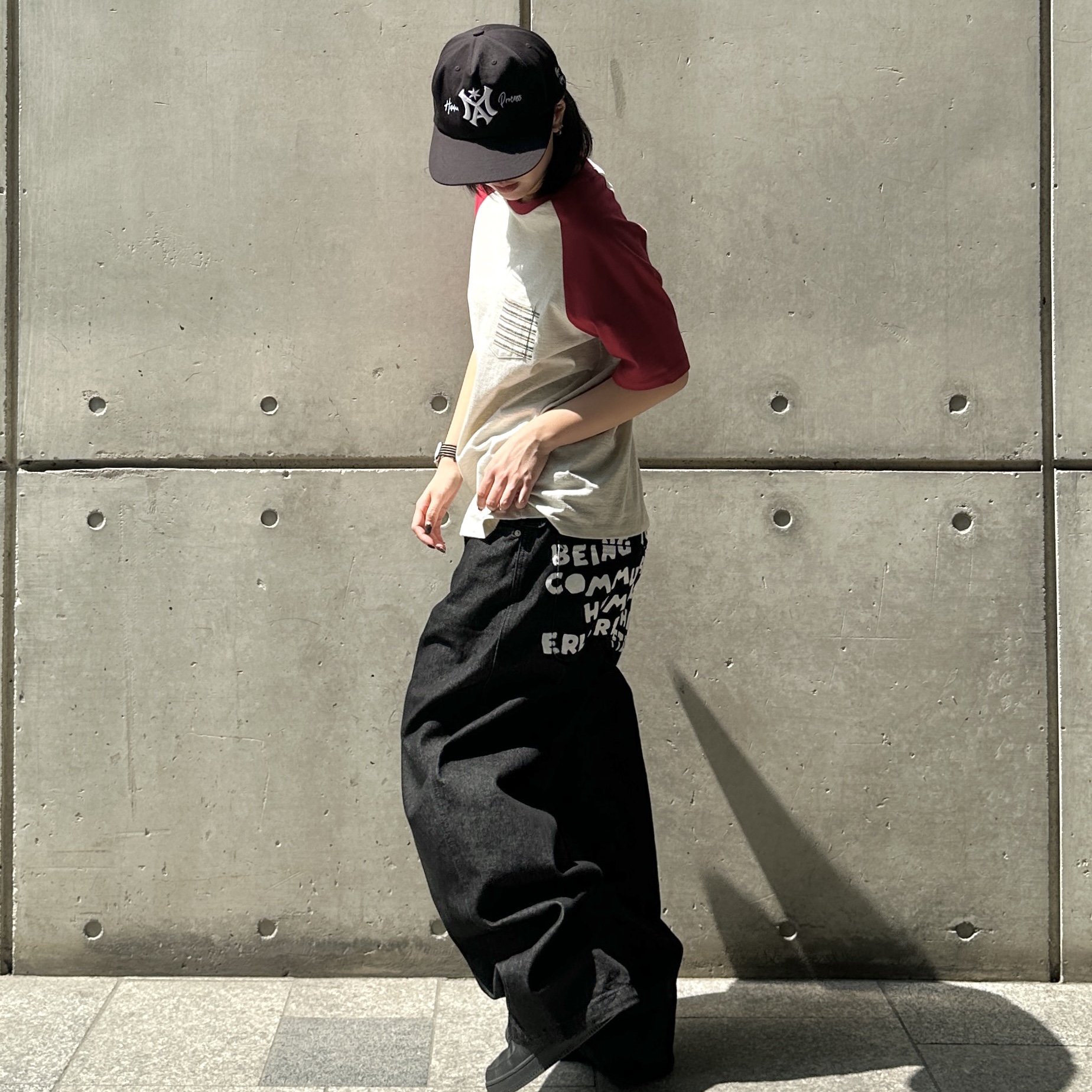 Millo Archive MA Baseball Logo Cap Black, Millo Archive Human Typo Denim Pants Denim Black 착용 스타일 - 1