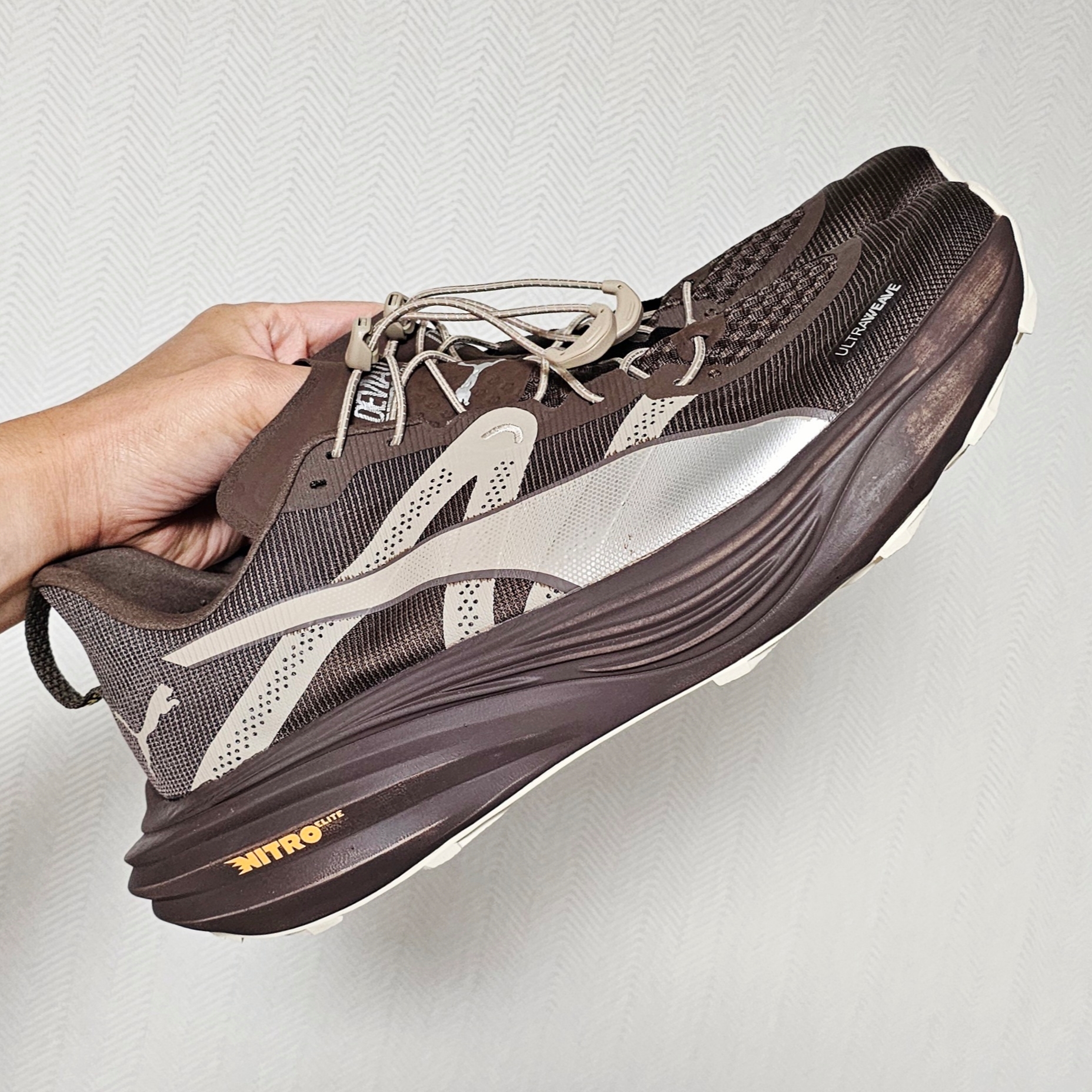 Puma Deviate Nitro Elite Trail LS Chocolate Silver 착용 스타일