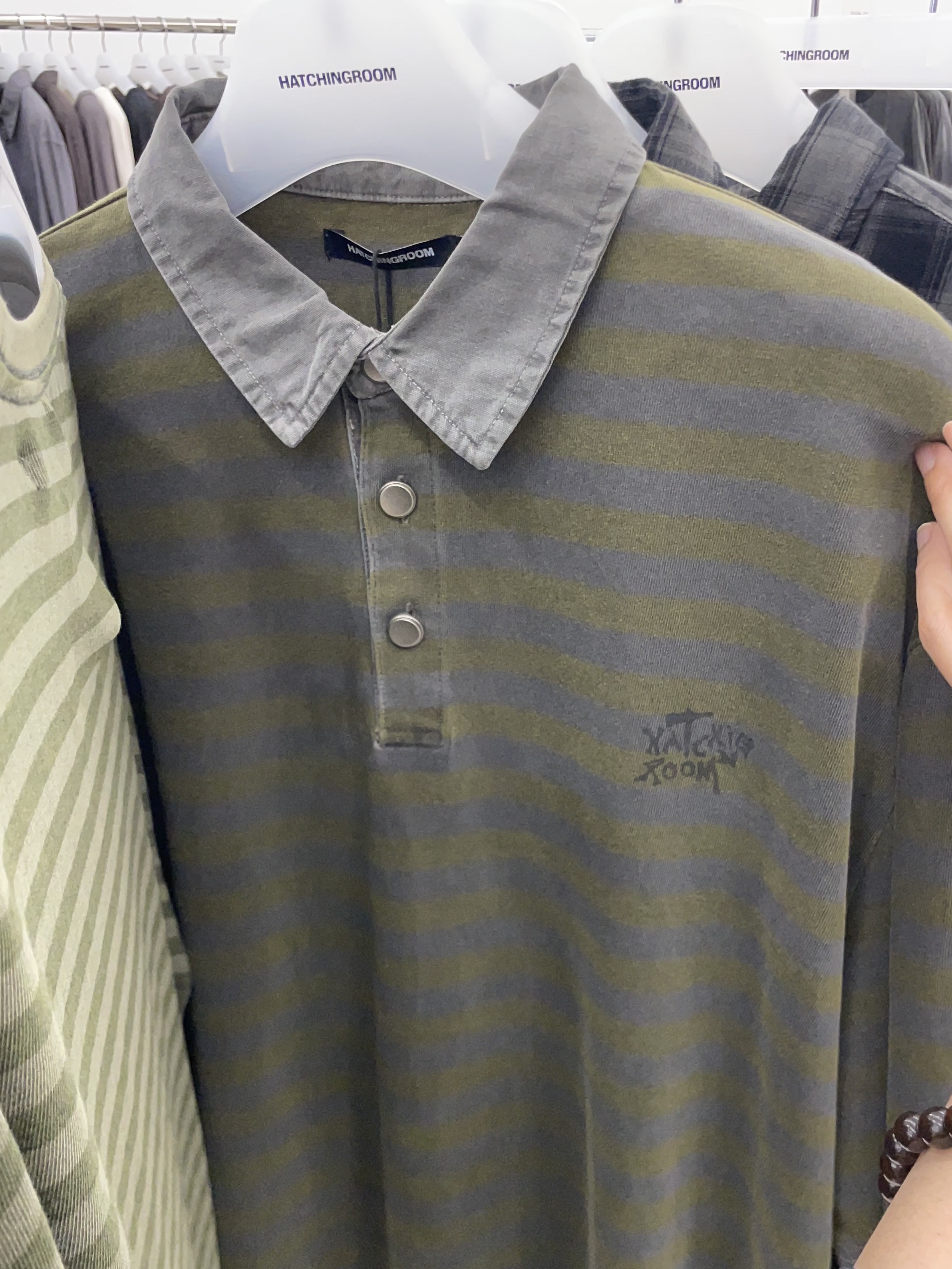 Hatchingroom VTG Stripe Polo T-Shirt Dyed Yellow 착용 스타일