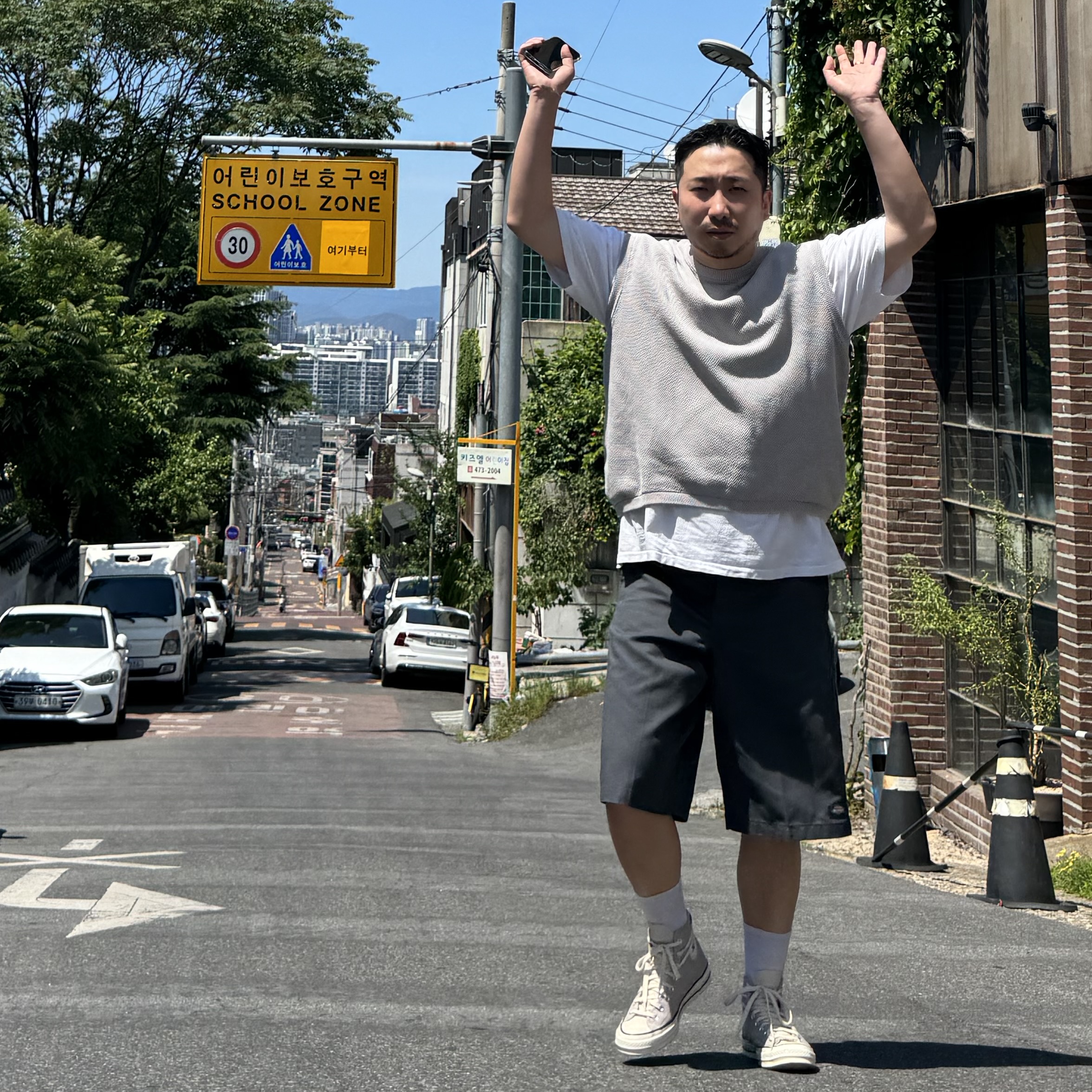 Converse x Fear of God Essentials Chuck 70 Hi Grey 착용 스타일