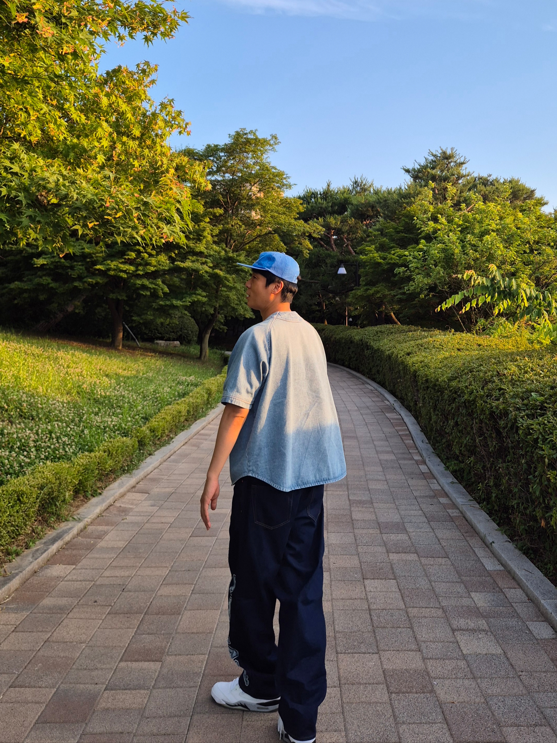 Jordan 5 Retro White Cement, Palace P90 College Stress Baggy Jean Indigo Wash - 24FW 착용 스타일 - 2