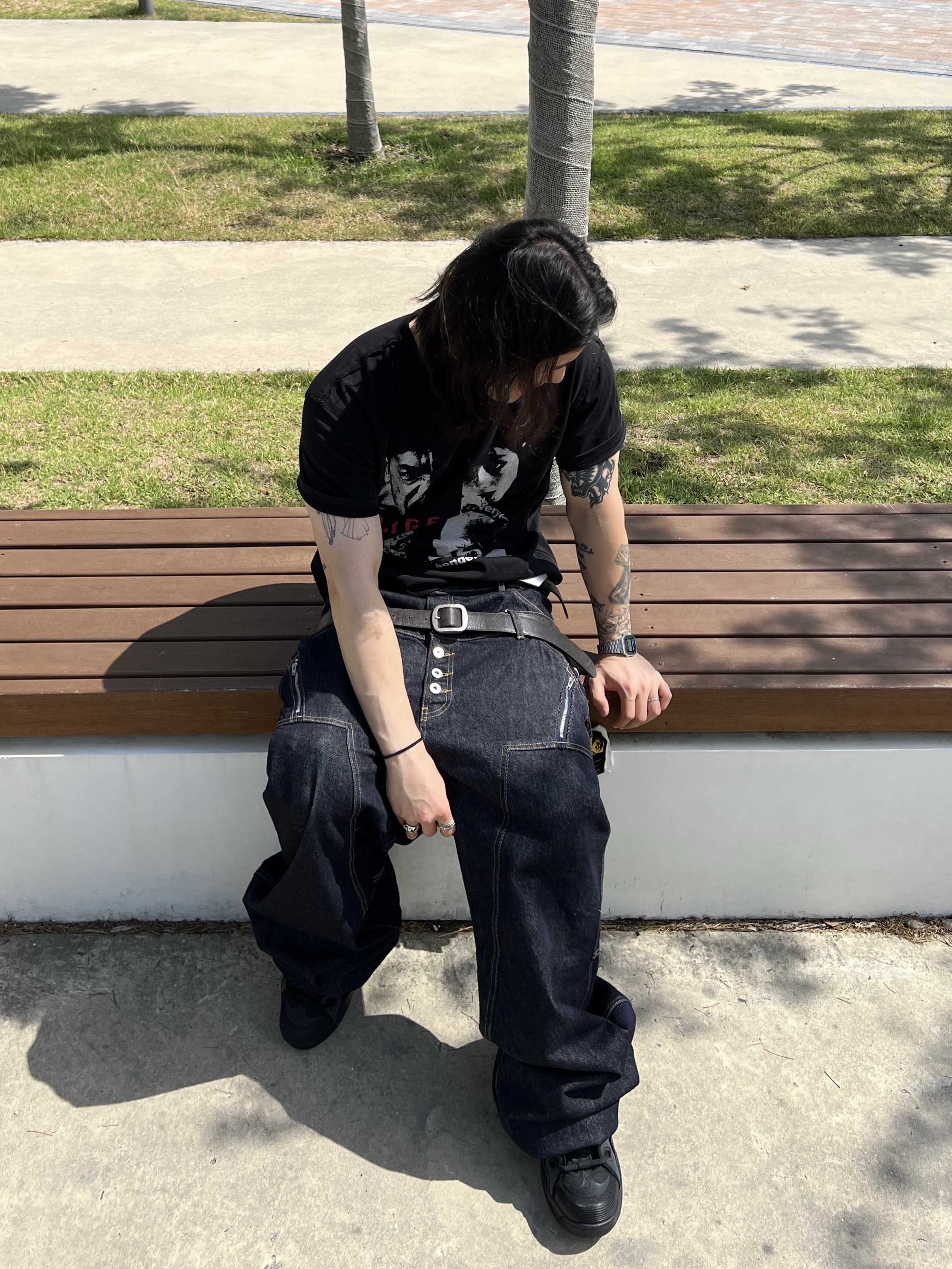 ROARINGRAD Double Obi Zip Denim Pants Indigo, [핏더새] Undermycar MU.128 Original Logo Cracked Leather Belt Silver / Black 착용 스타일 - 5