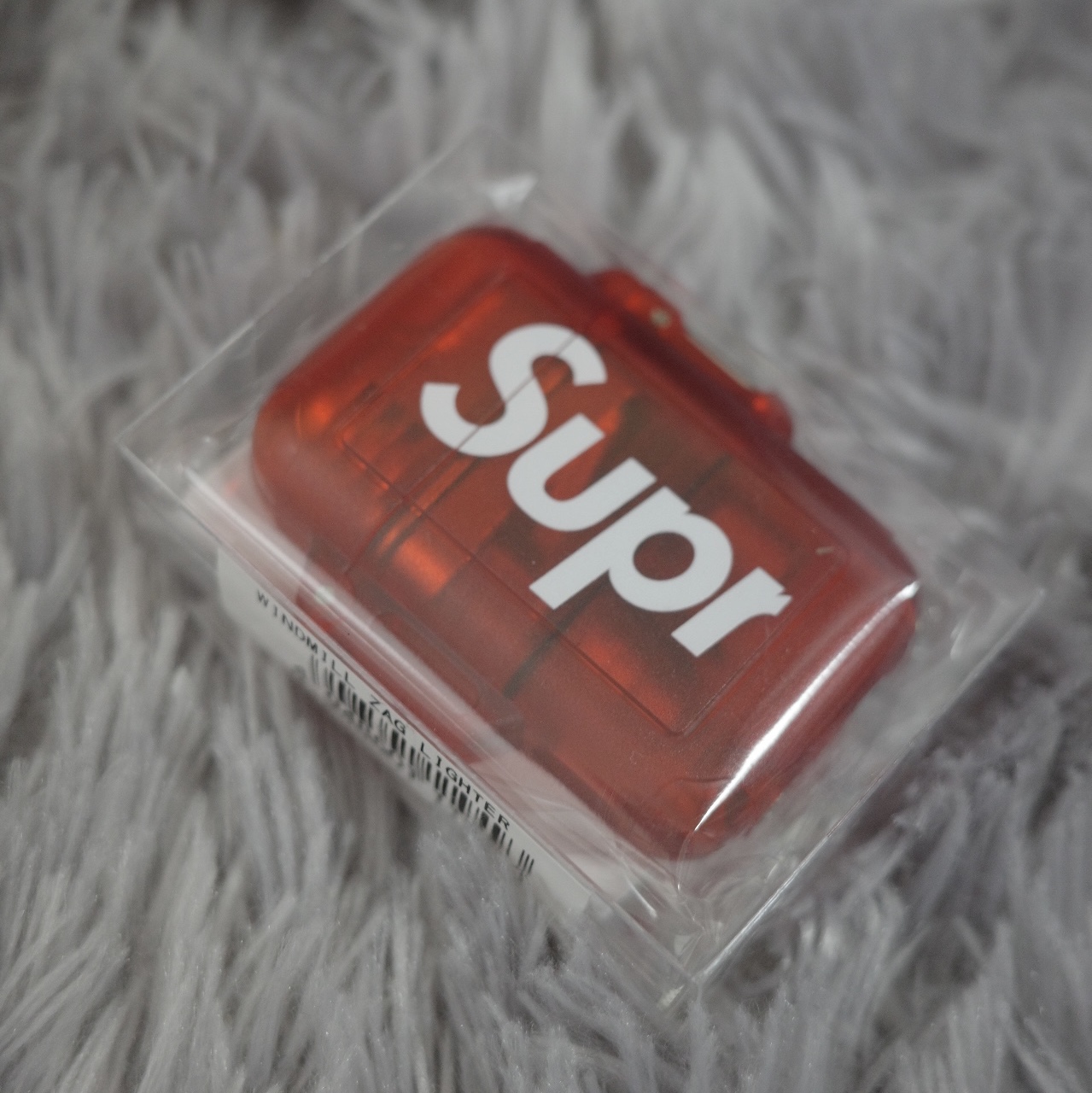 Supreme x Windmill Zag Lighter Red - 26SS 착용 스타일 - 1