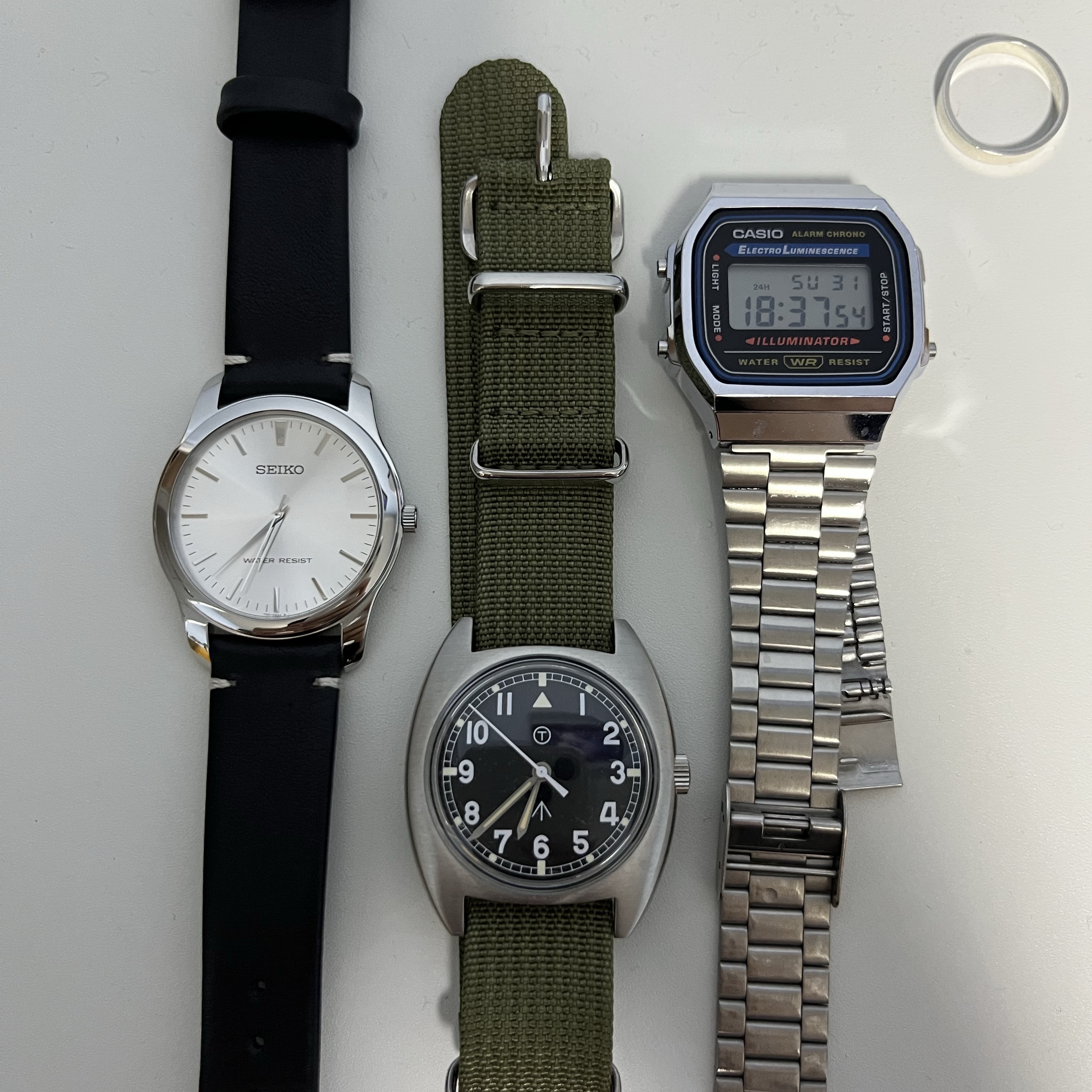 Seiko Spirit SCXP031 35mm Black Silver 착용 스타일 - 2