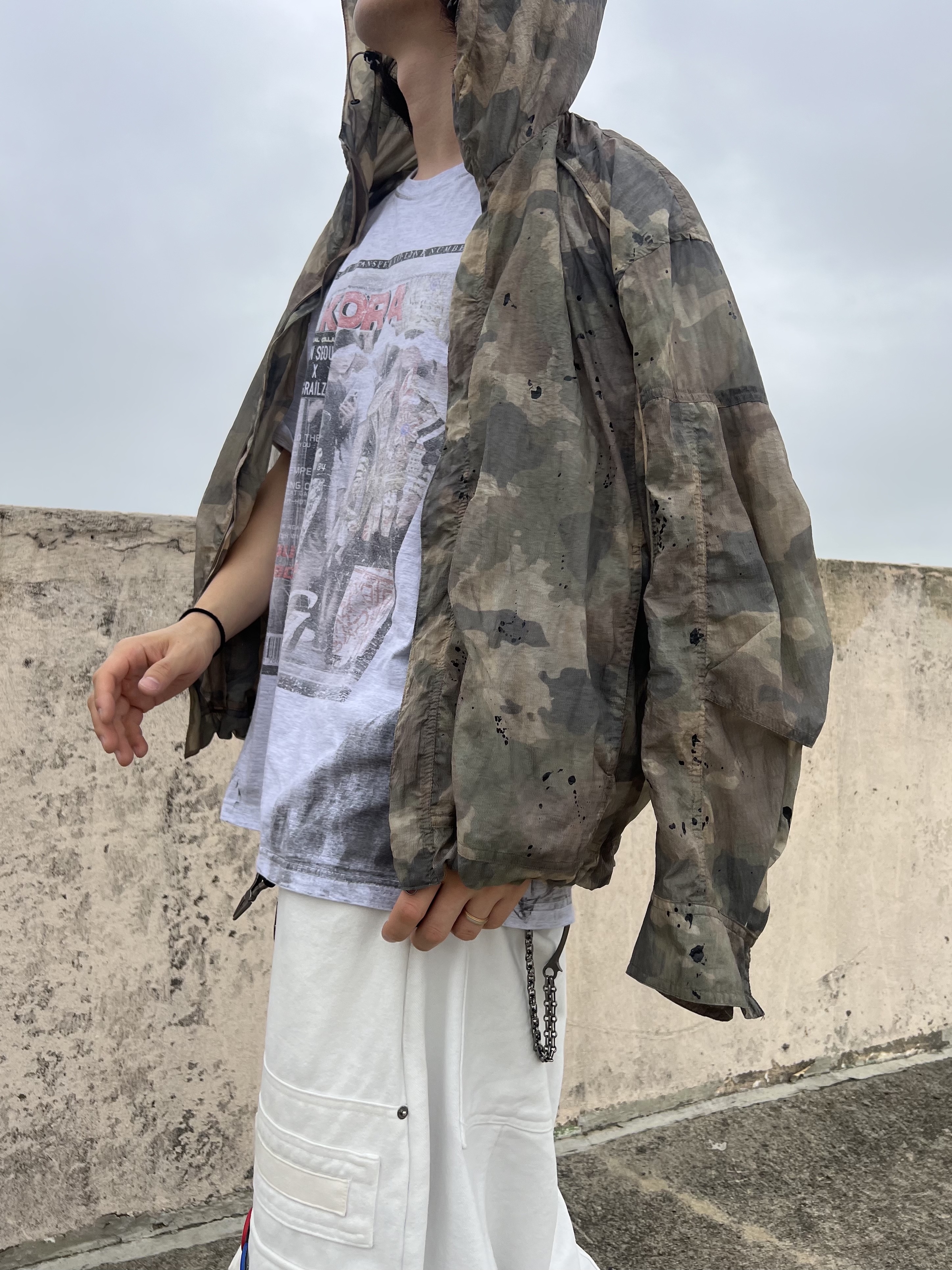 Nos Couleurs x Koin x Llud Rivet Carpenter Pants White, Timberland Heritage Gore-Tex Moc Toe Mid Boots Light Green Suede - Wide 착용 스타일 - 5