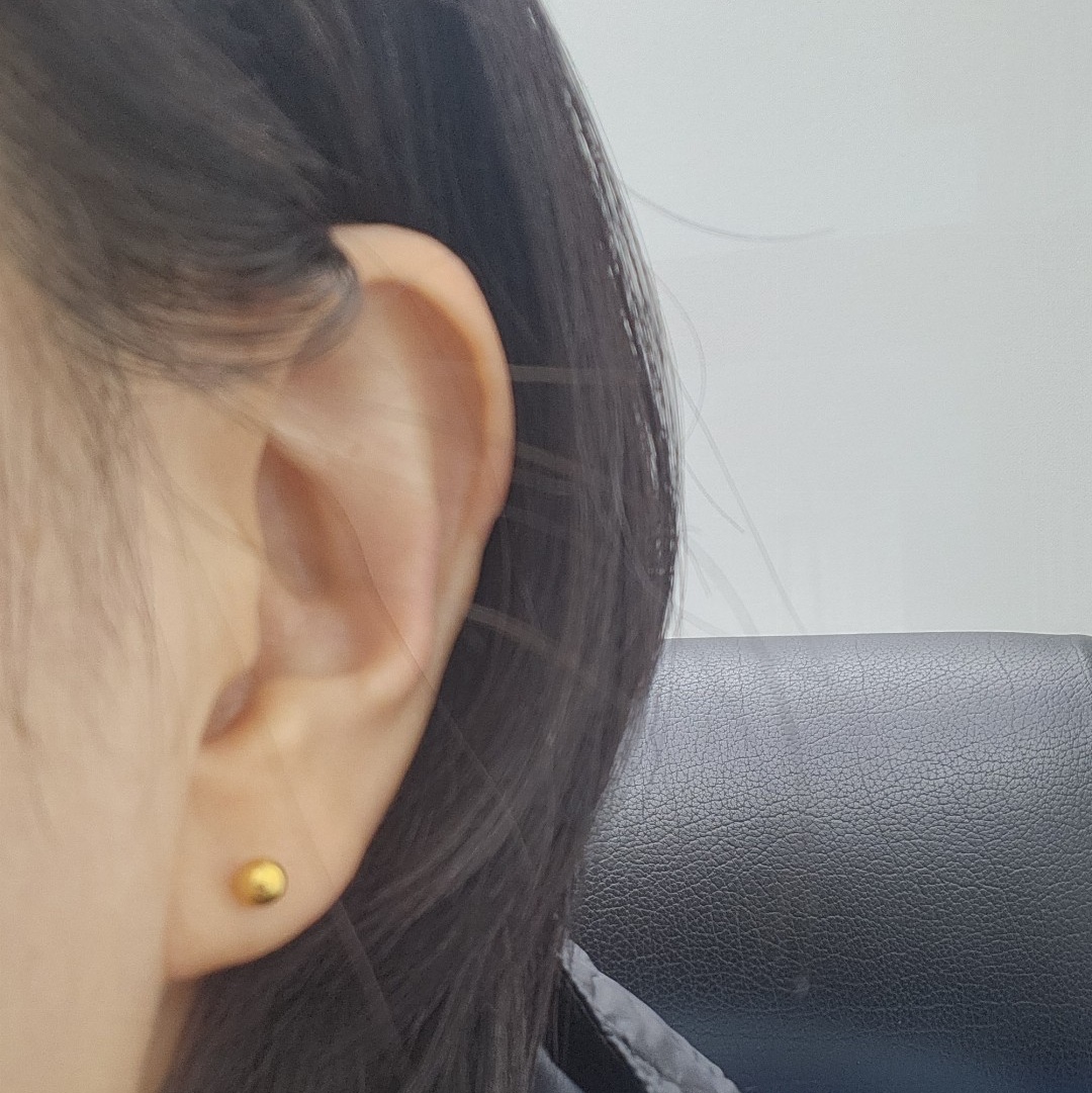 GOLDPANG 24K Gold Golden Ball Piercing 4mm / 6 Bar 착용 스타일