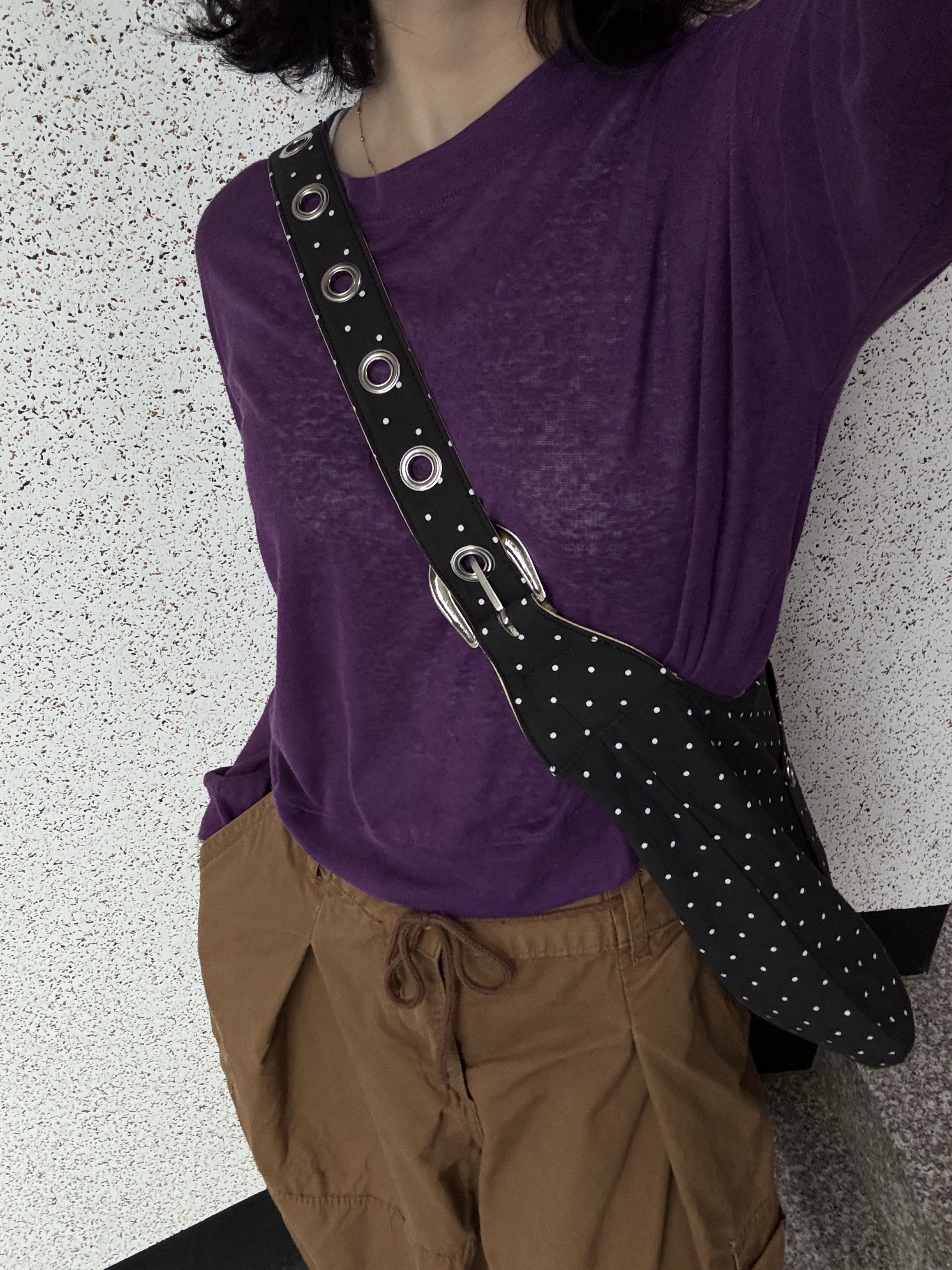 Oofos OOriginal Black 착용 스타일 - 3