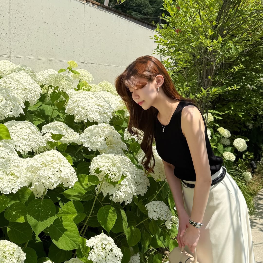 ARCMOOR Dense Knit Tank Sleeveless Black 착용 스타일 - 4