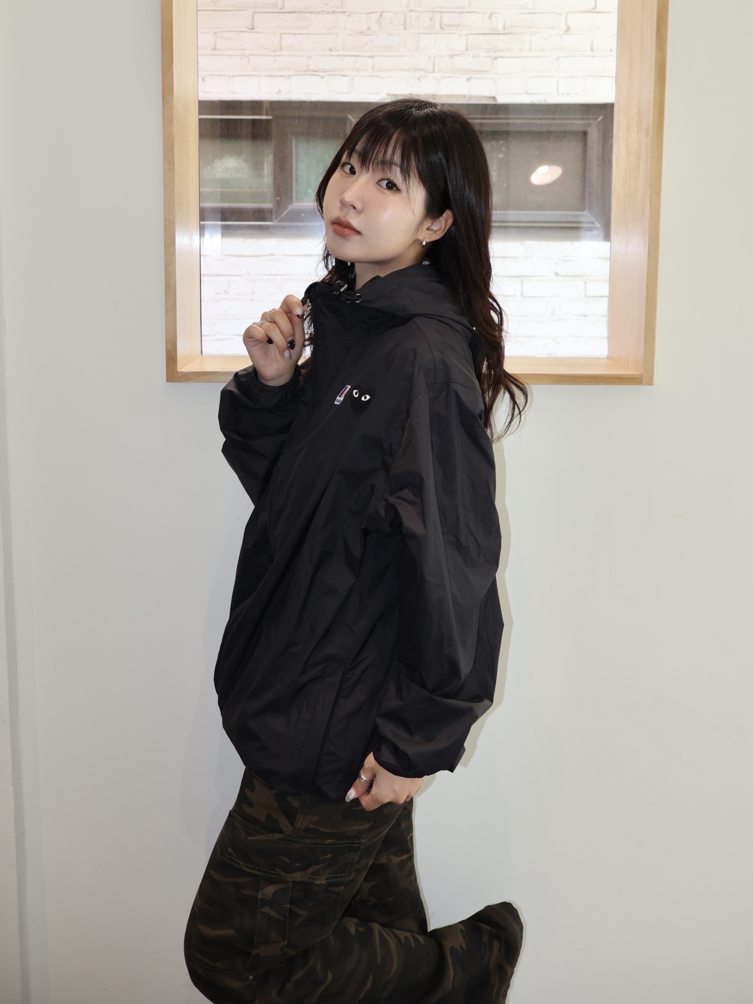 Play Comme des Garcons x K-Way Full Zip Jacket Black 착용 스타일