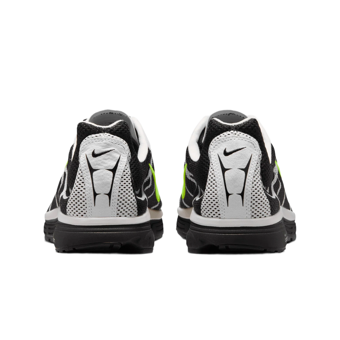 나이키 줌 스트릭 3 블랙 앤 서밋 화이트(Nike Zoom Streak 3 Black and Summit White) - 3