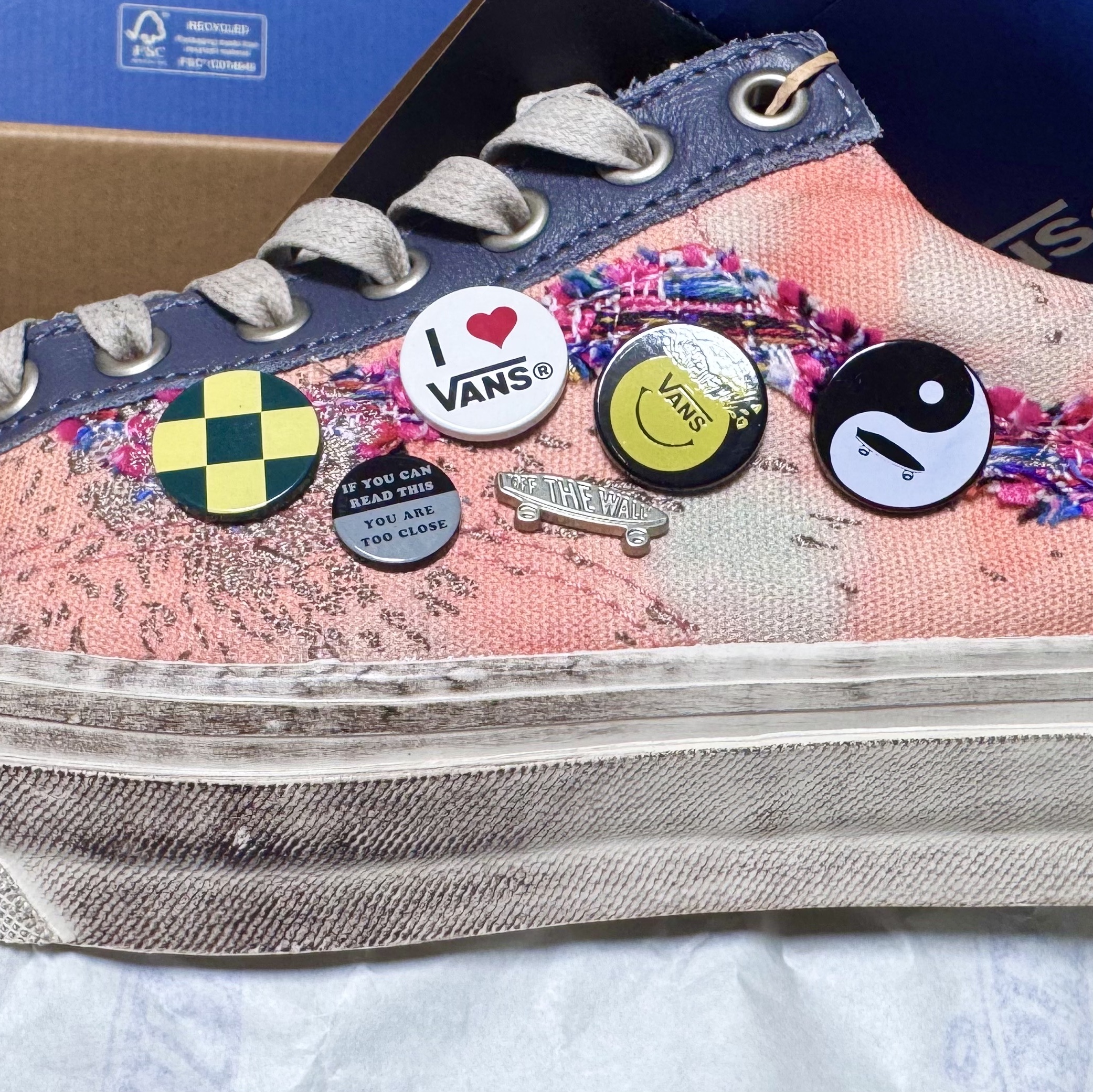 Vans Premium Old Skool 36 LX Souvenir Asphalt Grey Pink 착용 스타일 - 1