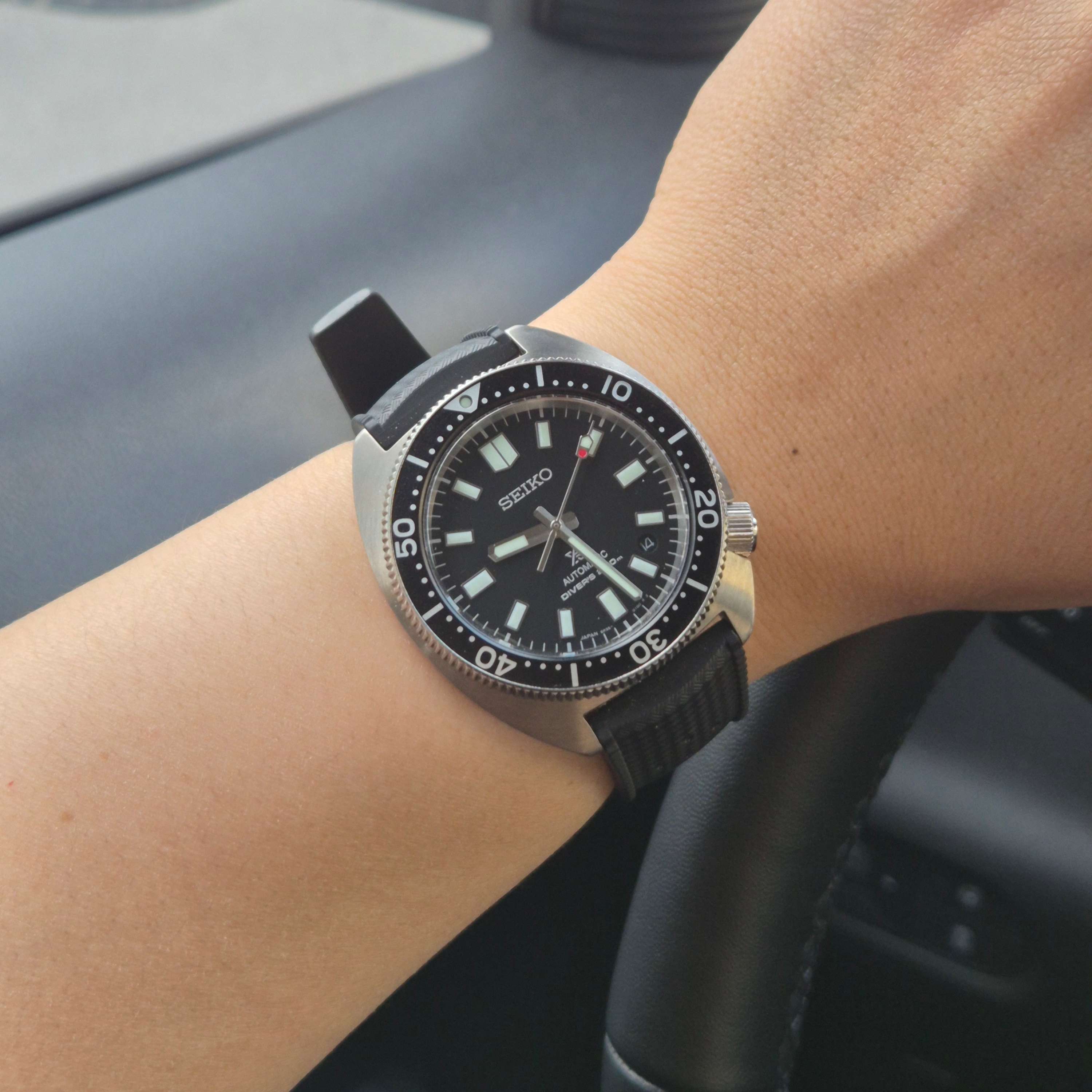 Seiko Prospex SPB317J1 Black 착용 스타일